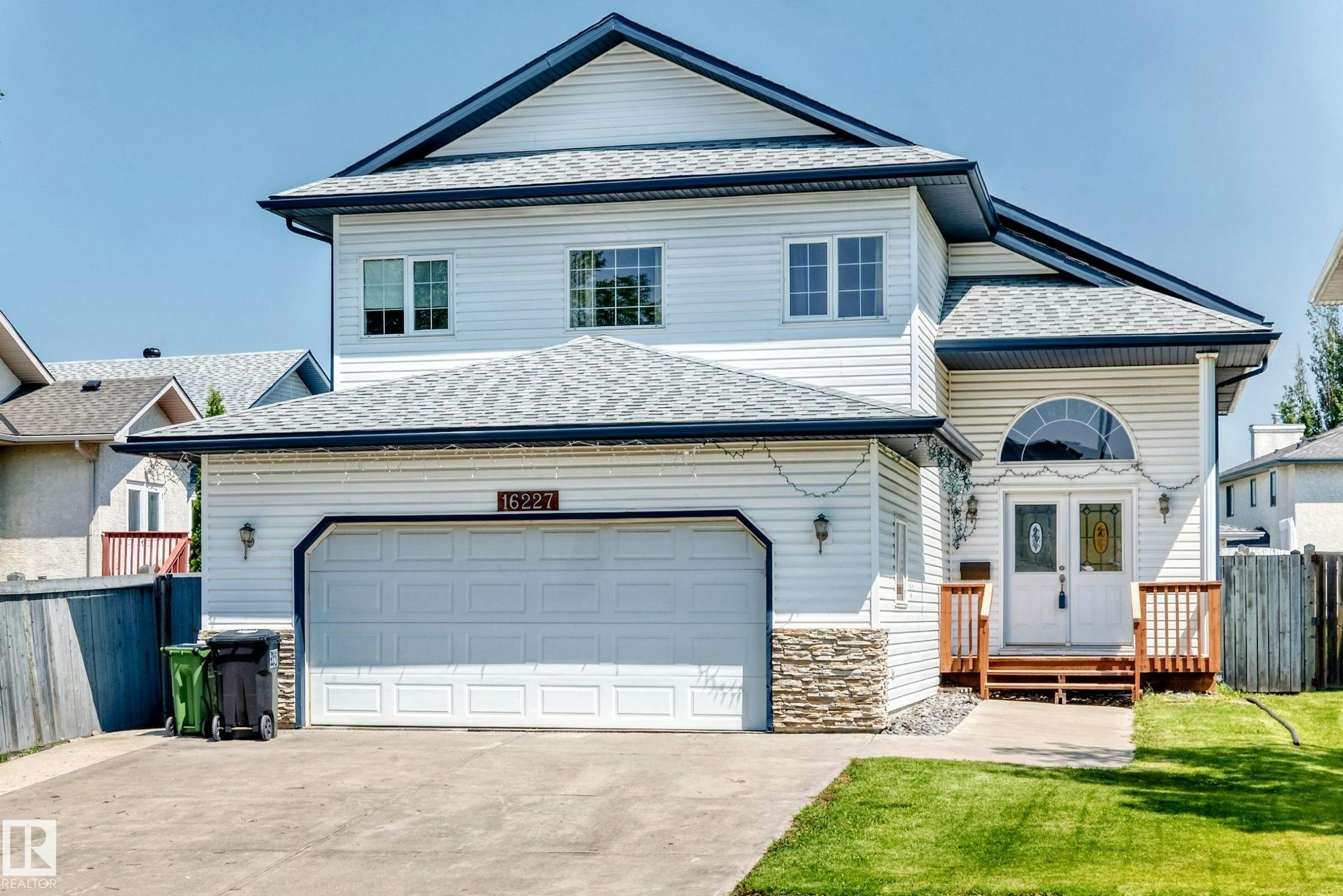 16227 64 Street, Edmonton, AB, T5Y 3T2