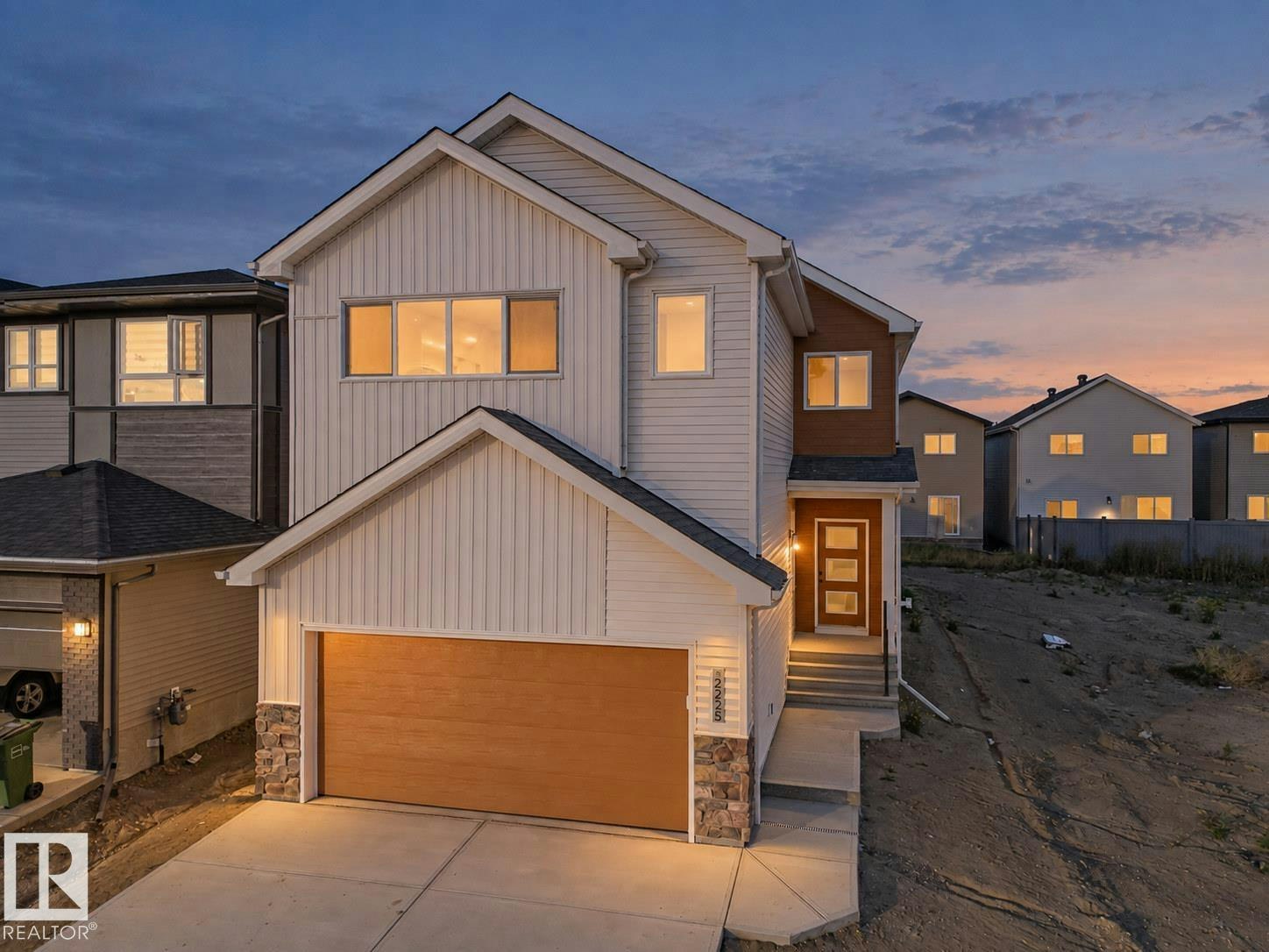 2225 194a Street, Edmonton, AB, T6M 3J2