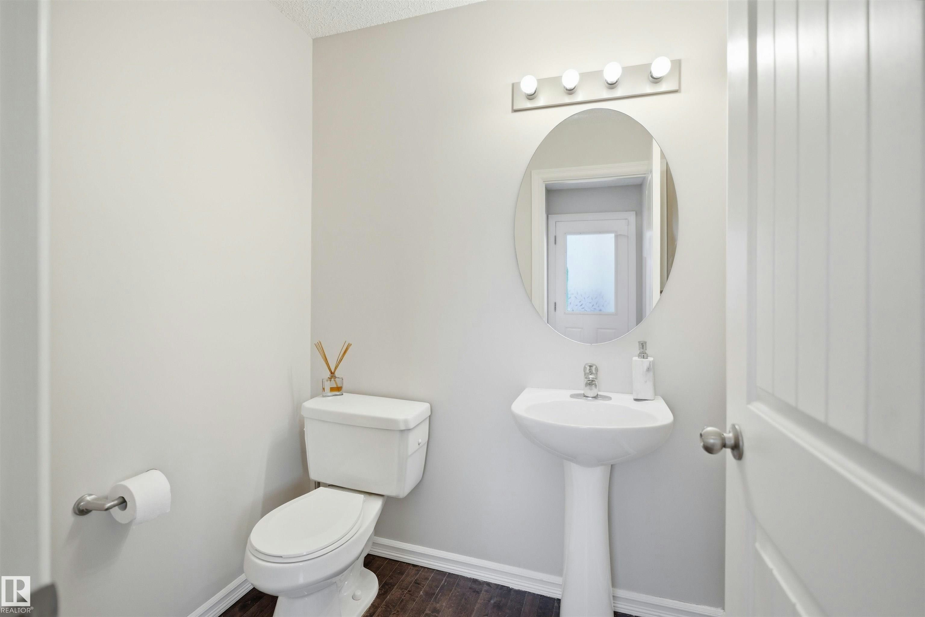 1124 37a Avenue, Edmonton, AB, T6T 0E7 - 13