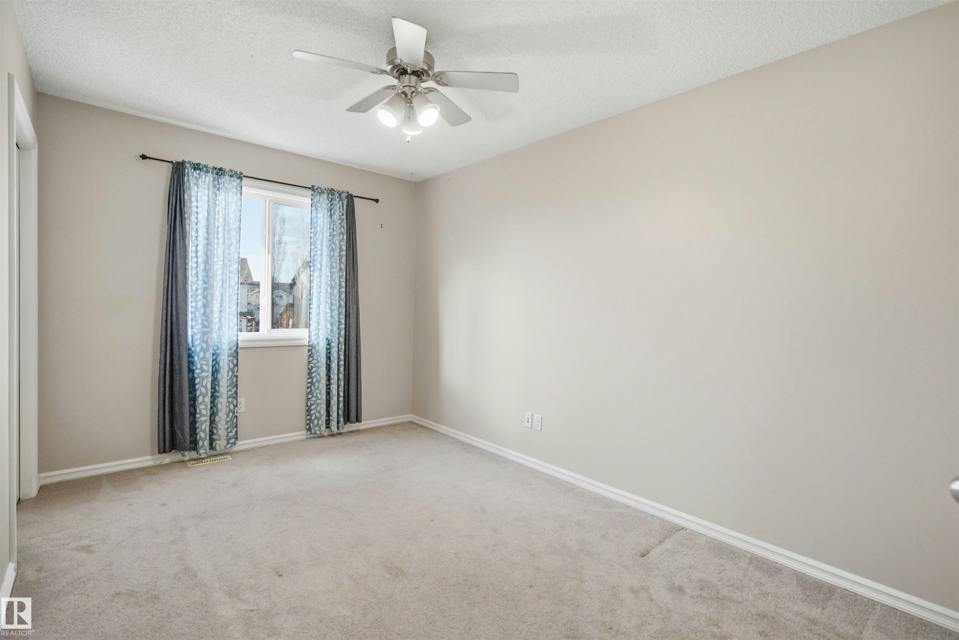 1124 37a Avenue, Edmonton, AB, T6T 0E7 - 26
