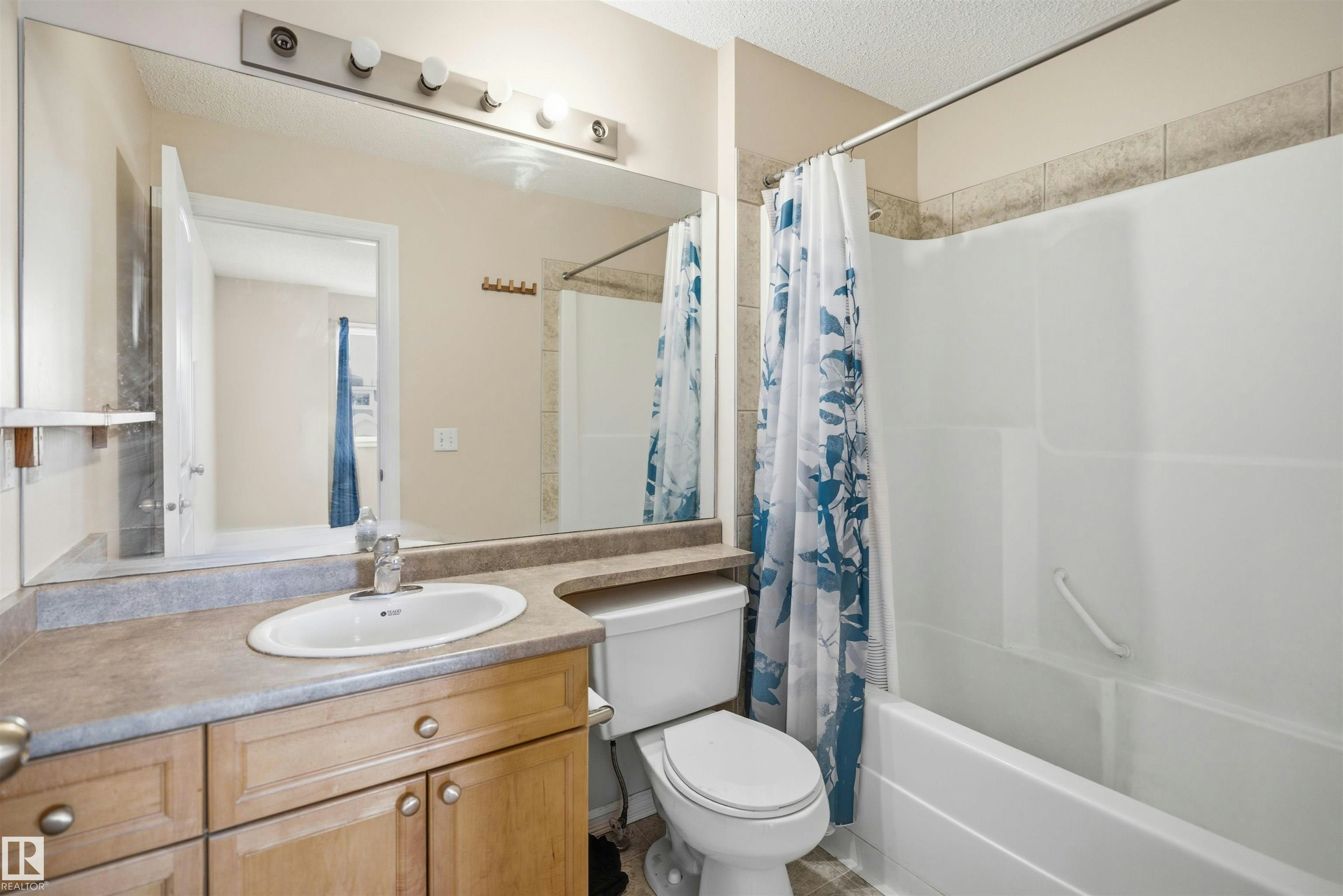 1124 37a Avenue, Edmonton, AB, T6T 0E7 - 21
