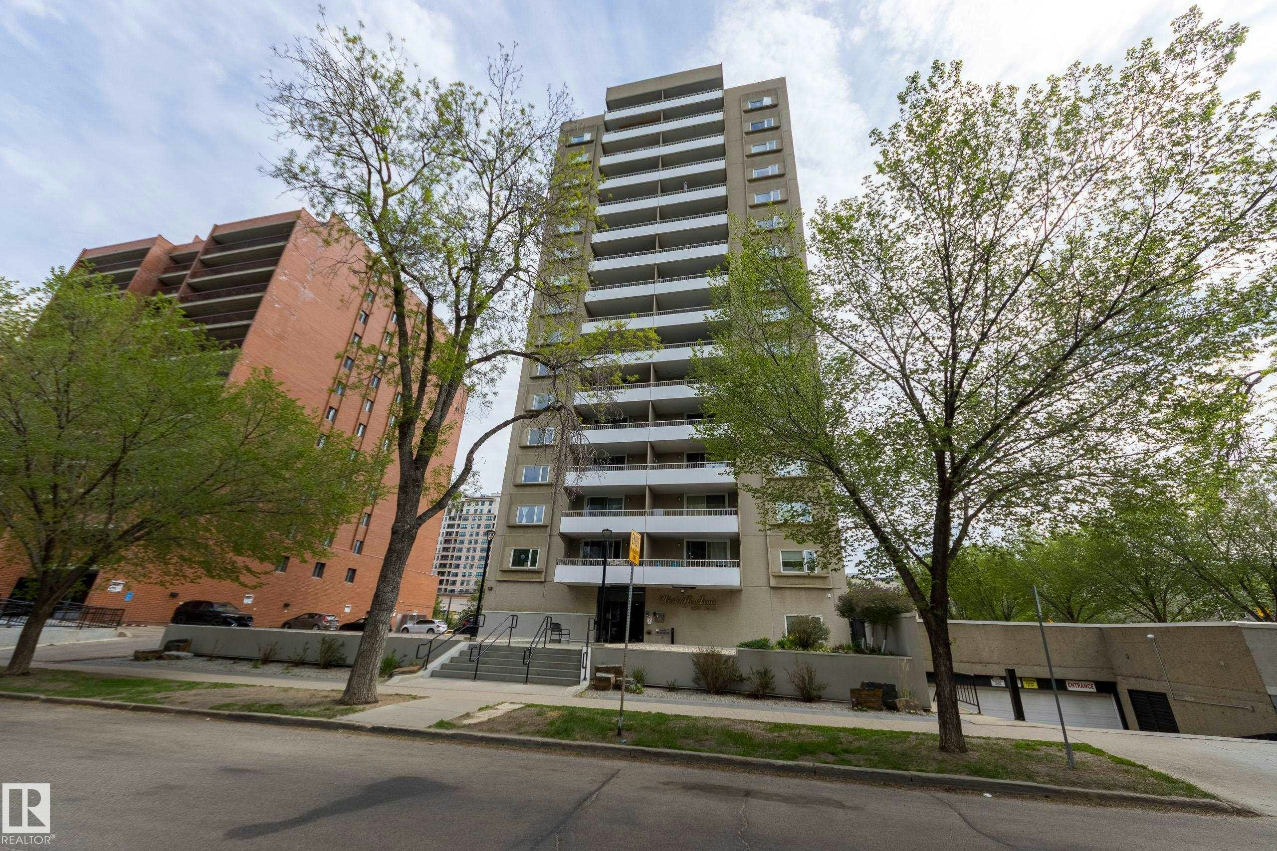 1001-9909 110 Street, Edmonton, AB, T5K 2E5