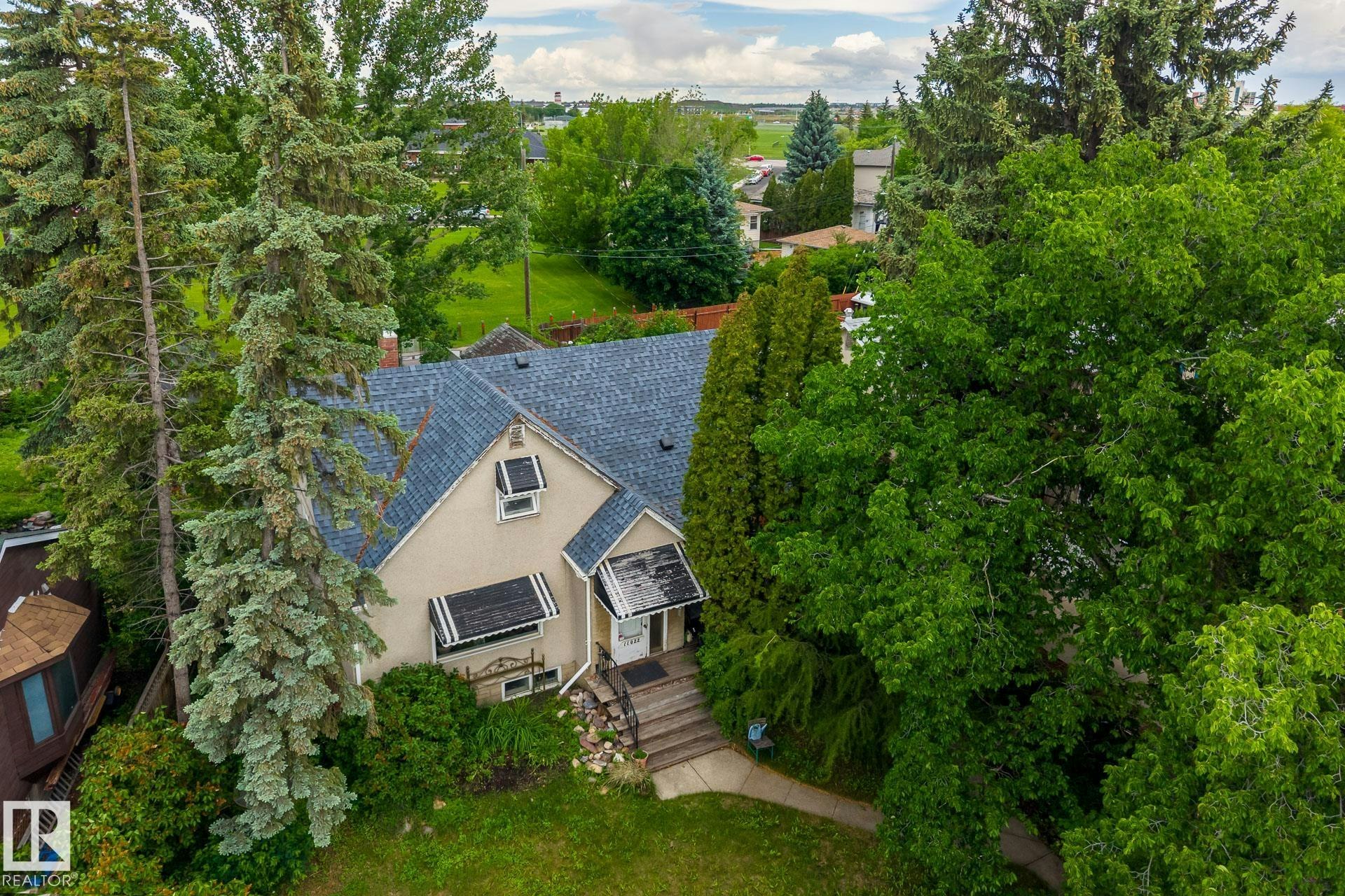 11022 110 Avenue, Edmonton, AB, T5H 1H9