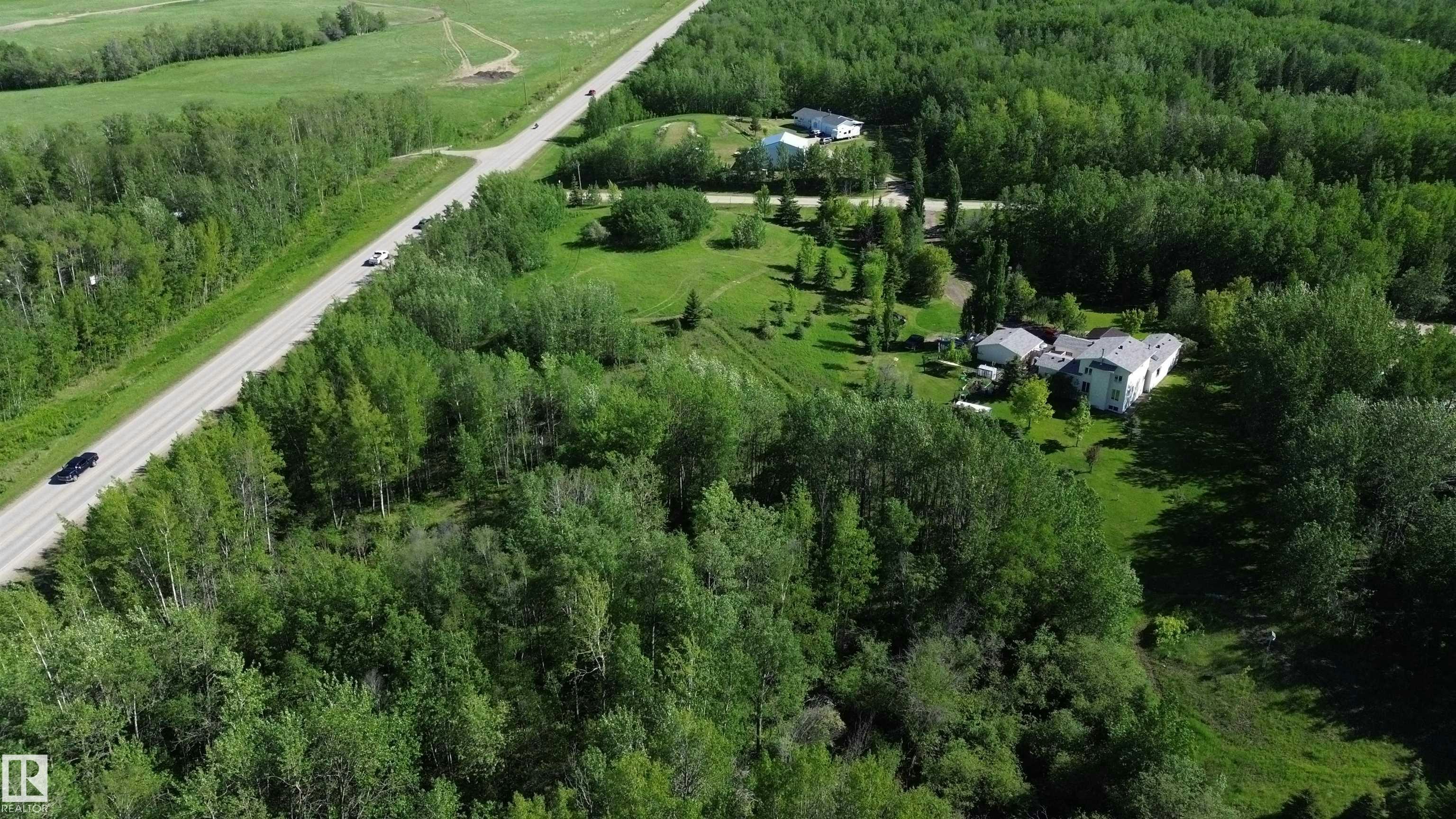 1-1004 Twp Rd 542, Rural Sturgeon County, AB, T8R 0S7 - 8