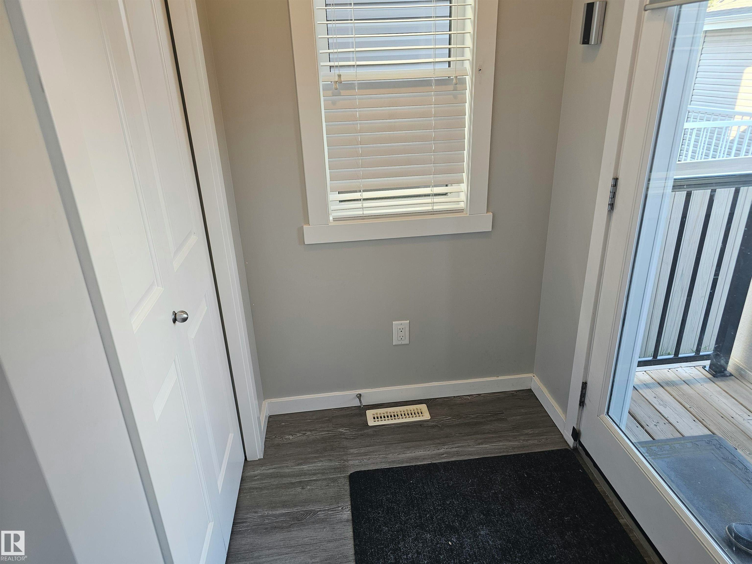 1908 25 Street, Edmonton, AB, T6T 2H7 - 9