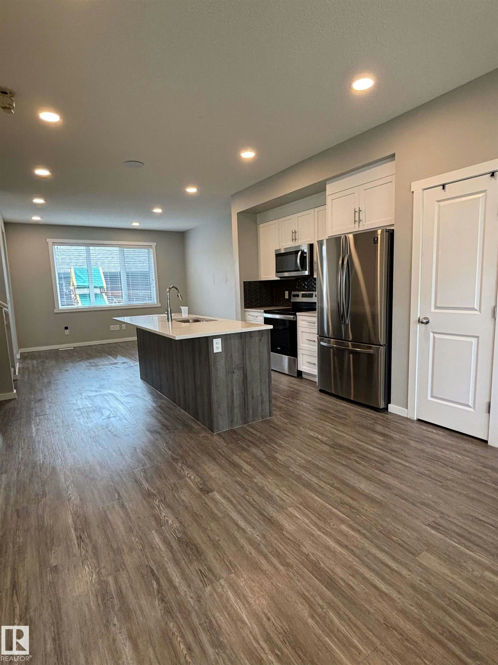 1908 25 Street, Edmonton, AB, T6T 2H7 - 32