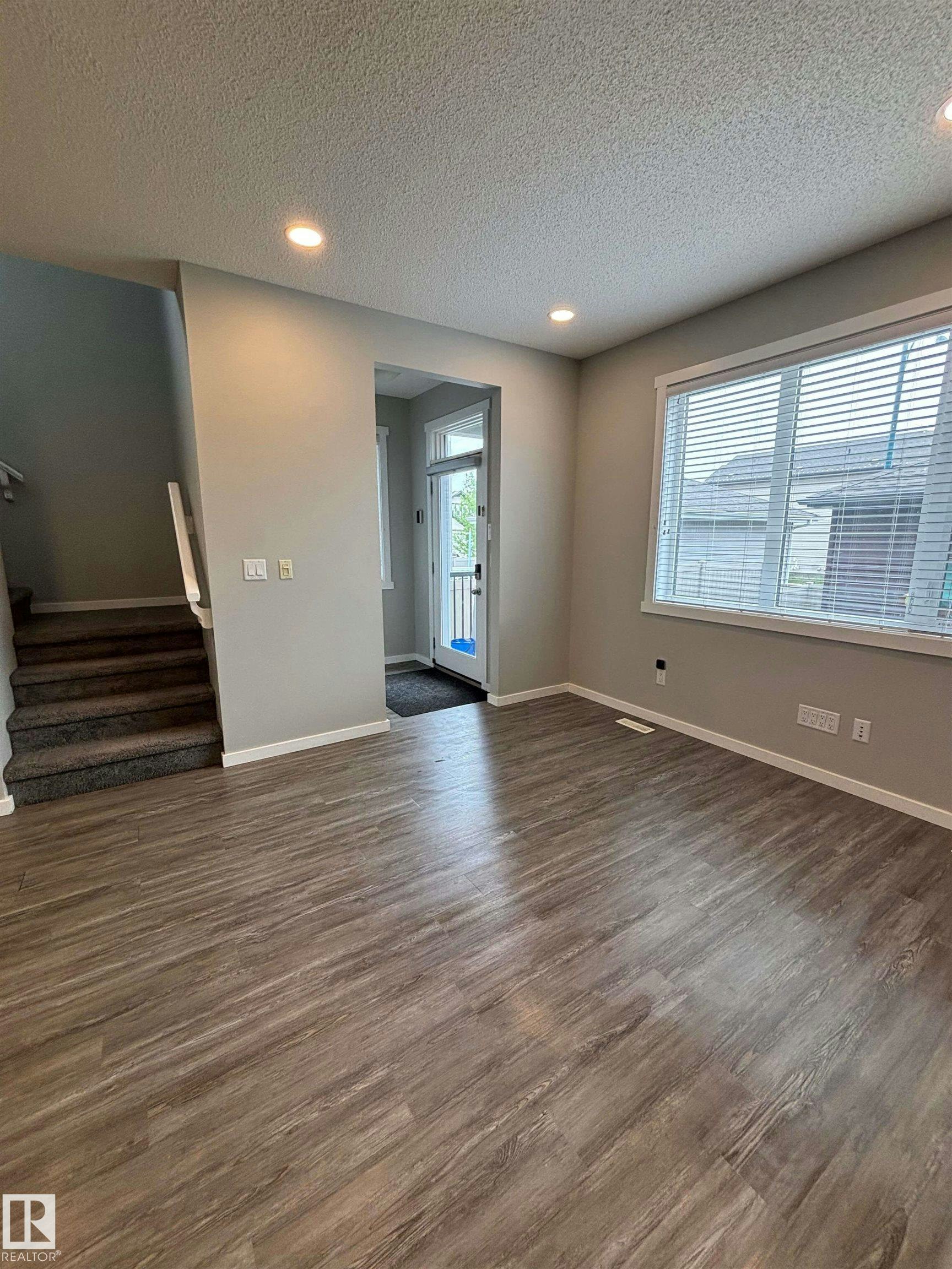 1908 25 Street, Edmonton, AB, T6T 2H7 - 37