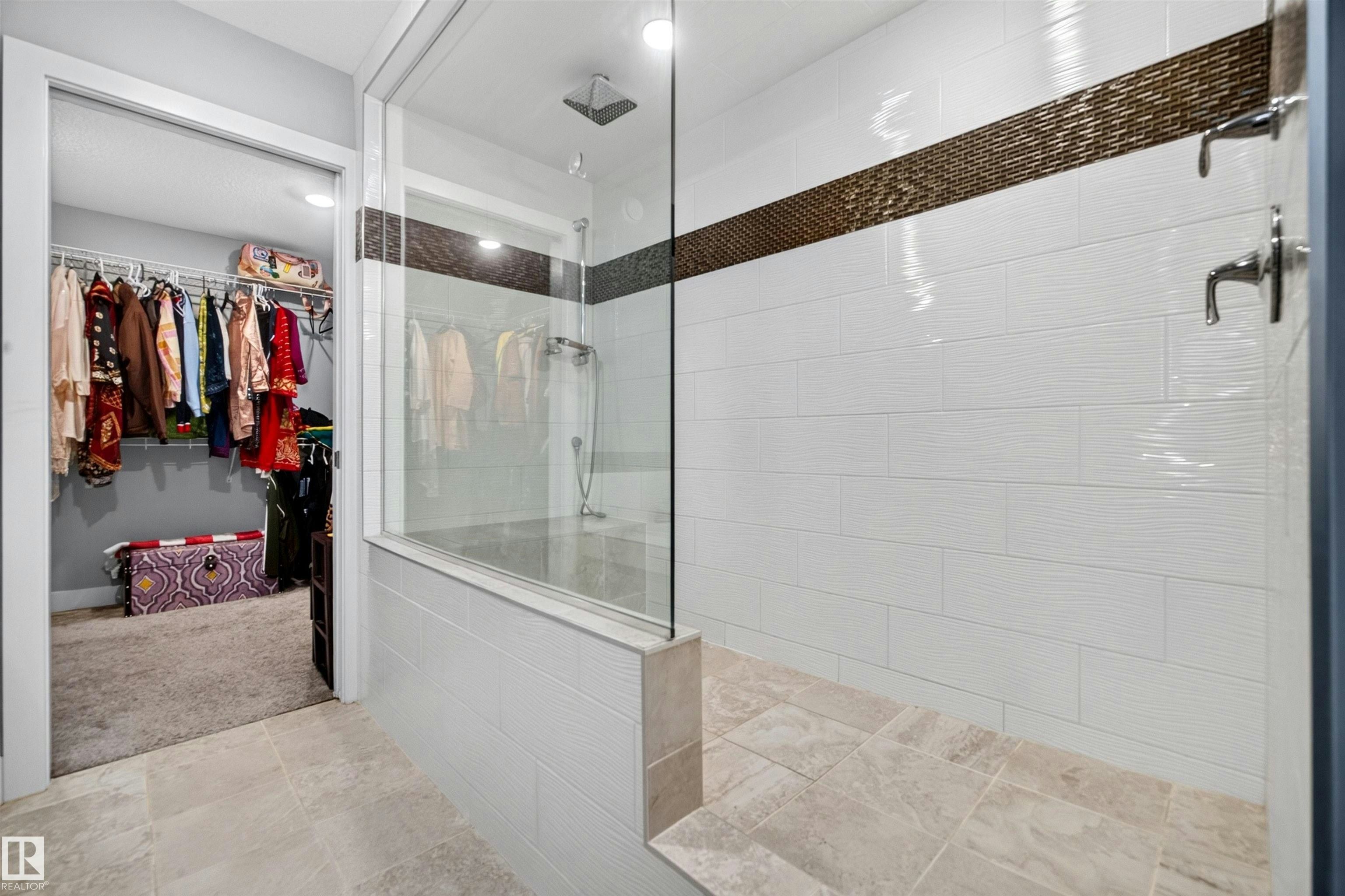 1603 158 Street, Edmonton, AB, T6W 3E6 - 48