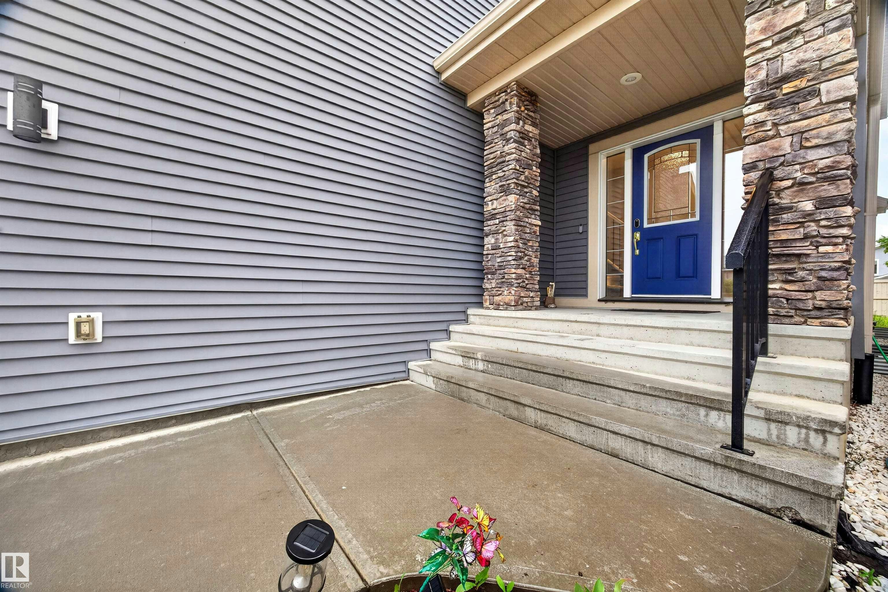 1603 158 Street, Edmonton, AB, T6W 3E6 - 5