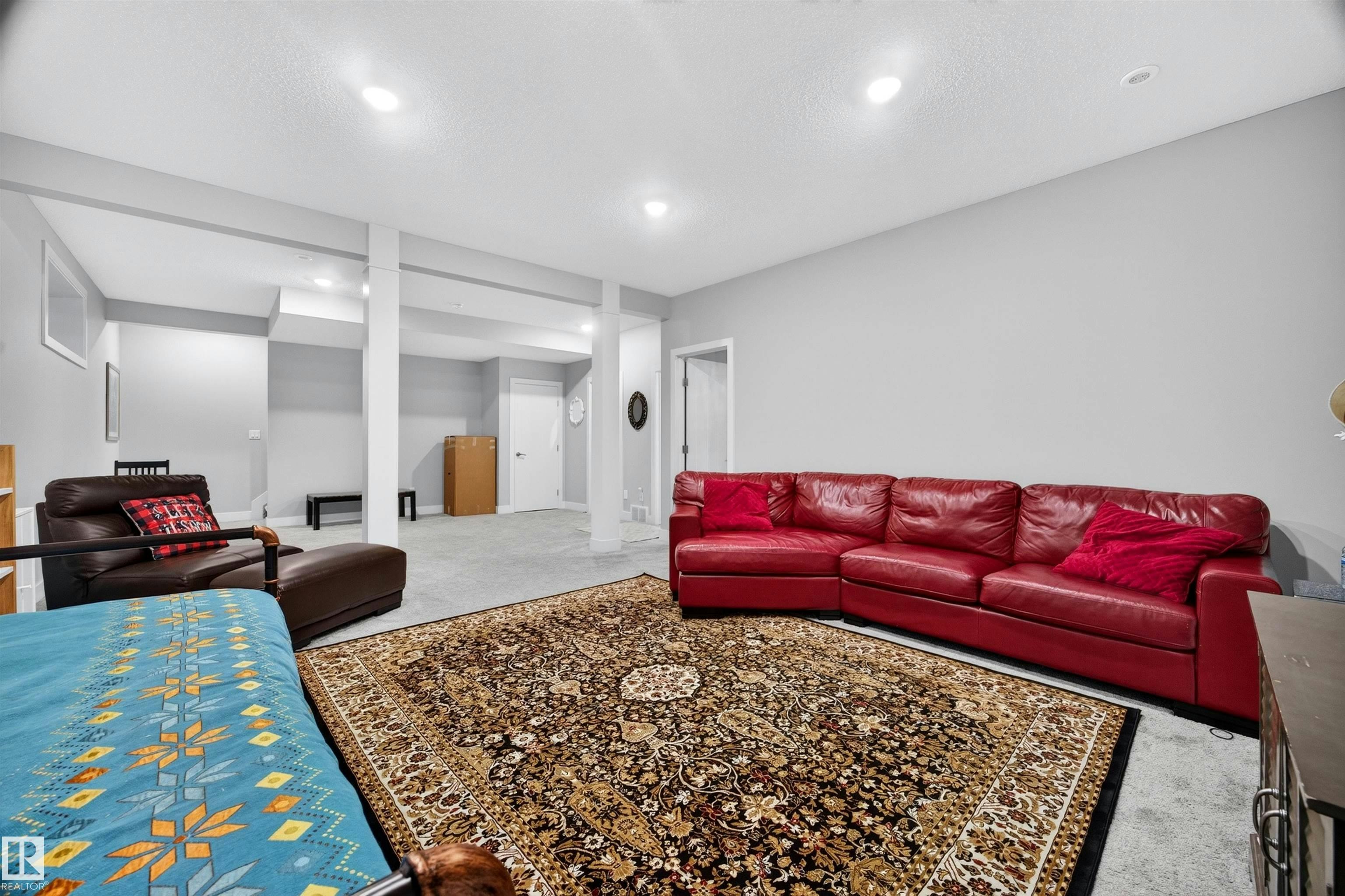 1603 158 Street, Edmonton, AB, T6W 3E6 - 57