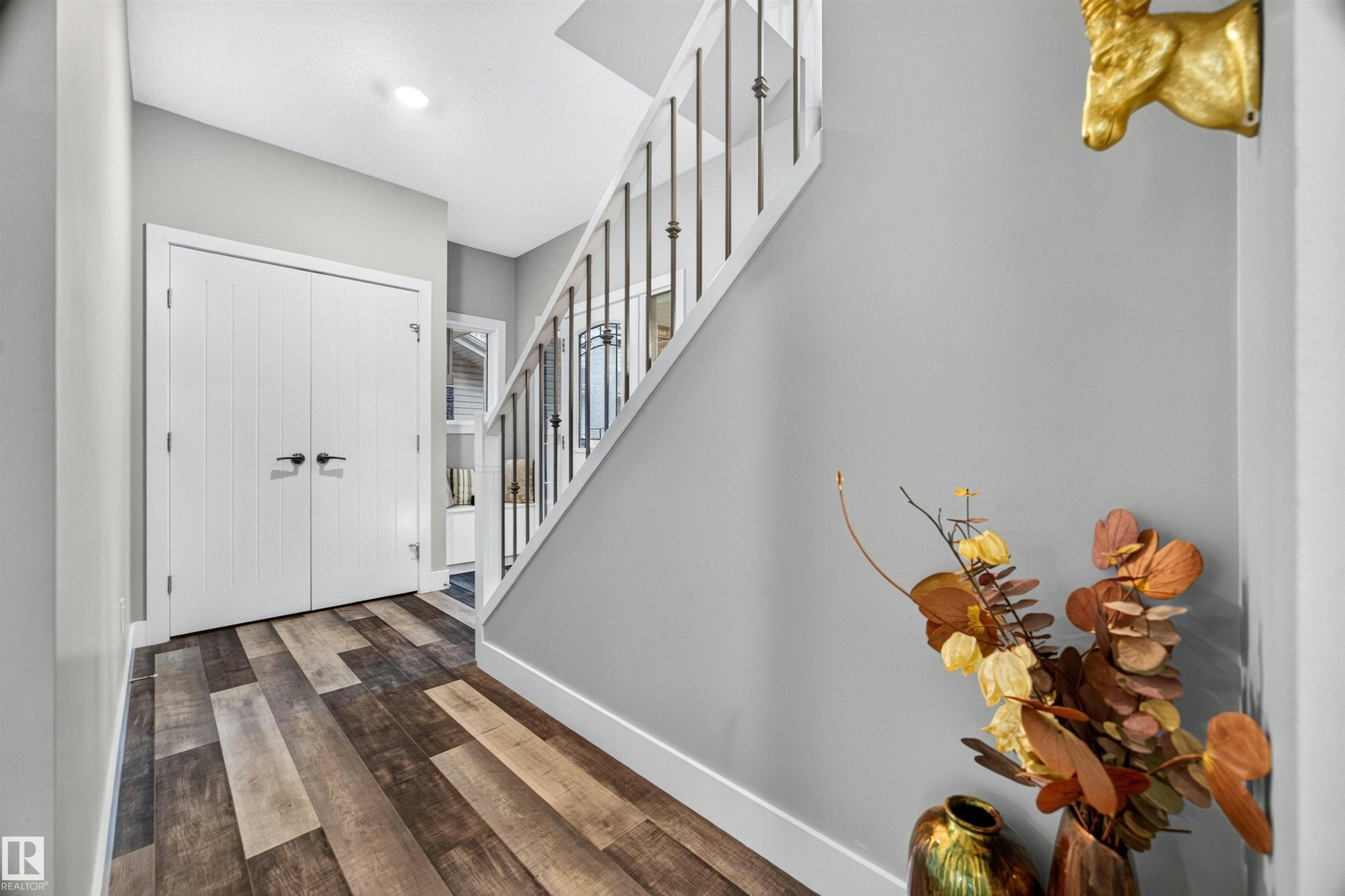 1603 158 Street, Edmonton, AB, T6W 3E6 - 8