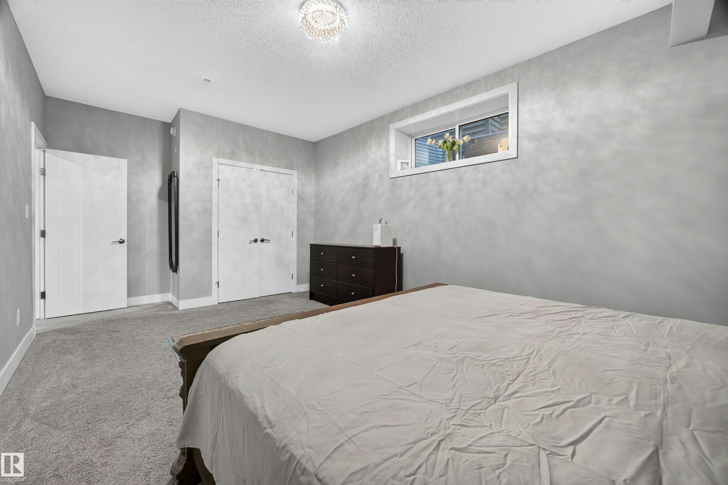 1603 158 Street, Edmonton, AB, T6W 3E6 - 52