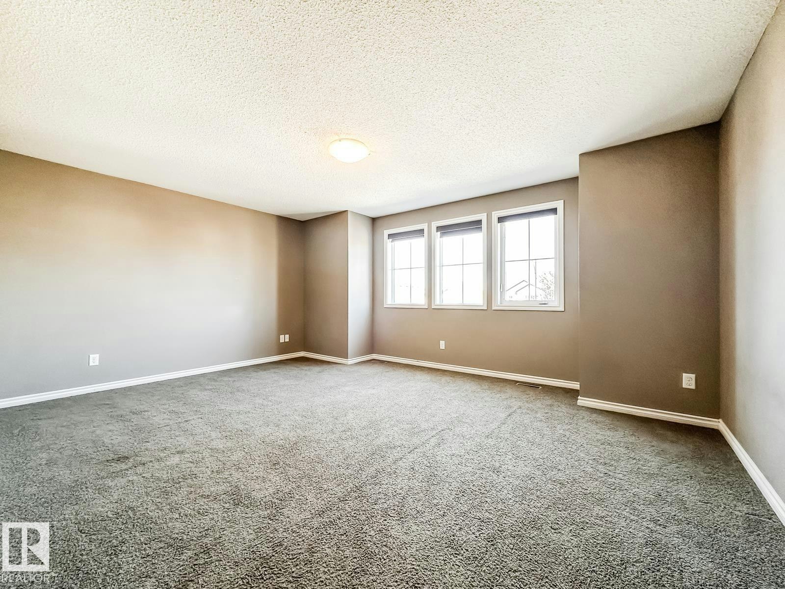 6123 13 Avenue, Edmonton, AB, T6X 0M6 - 19