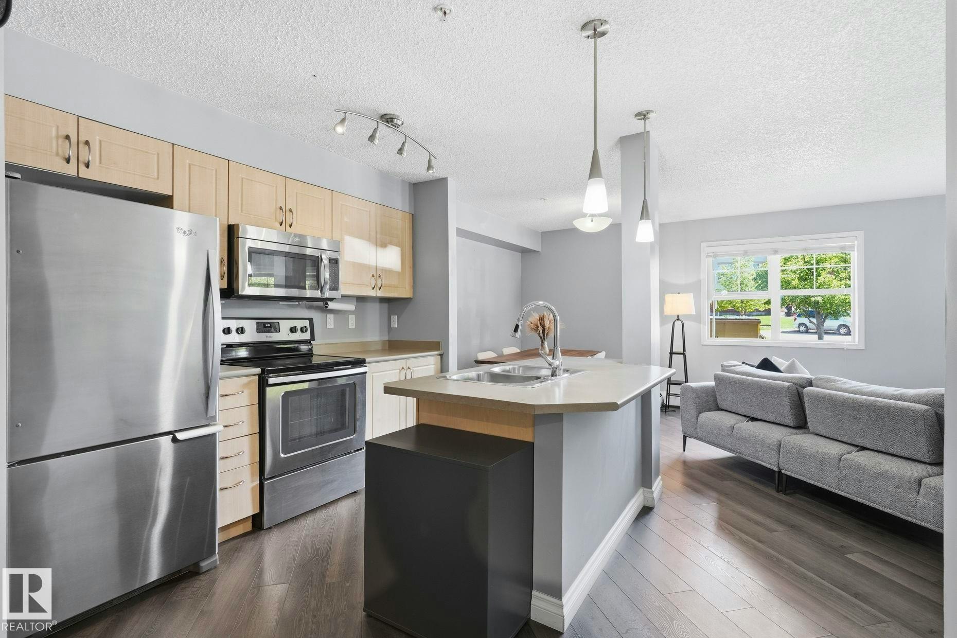 107-11441 Ellerslie Road, Edmonton, AB, T6W 1S9