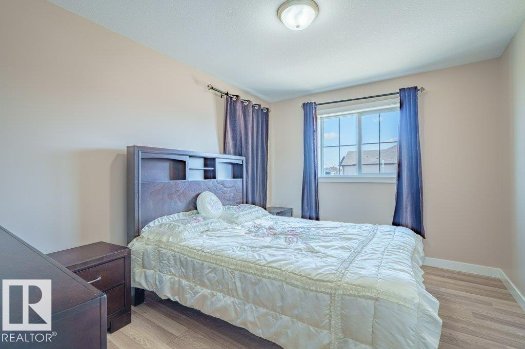 6103 18 Avenue, Edmonton, AB, T6X 0W3 - 35