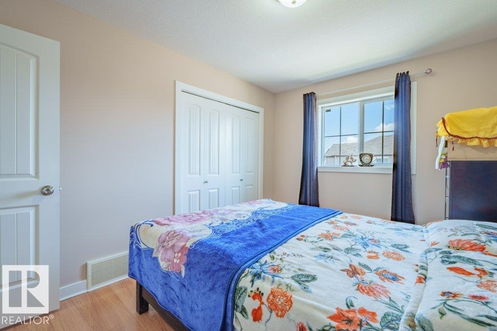 6103 18 Avenue, Edmonton, AB, T6X 0W3 - 39