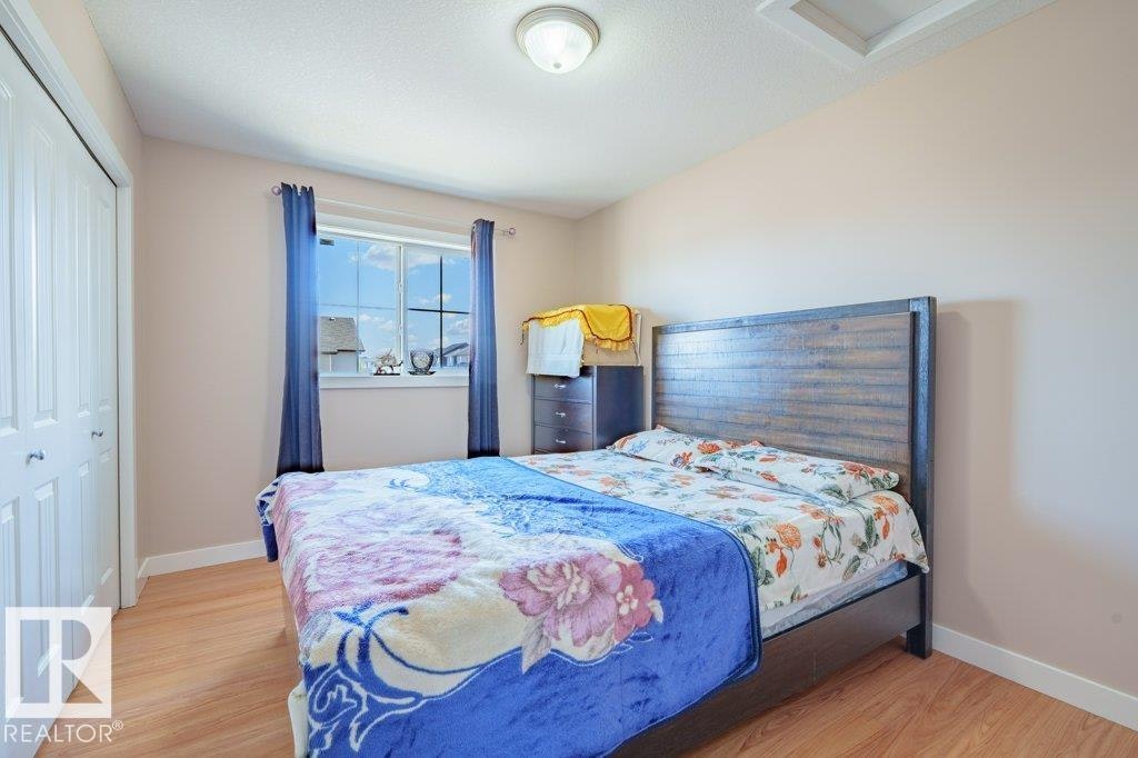 6103 18 Avenue, Edmonton, AB, T6X 0W3 - 38