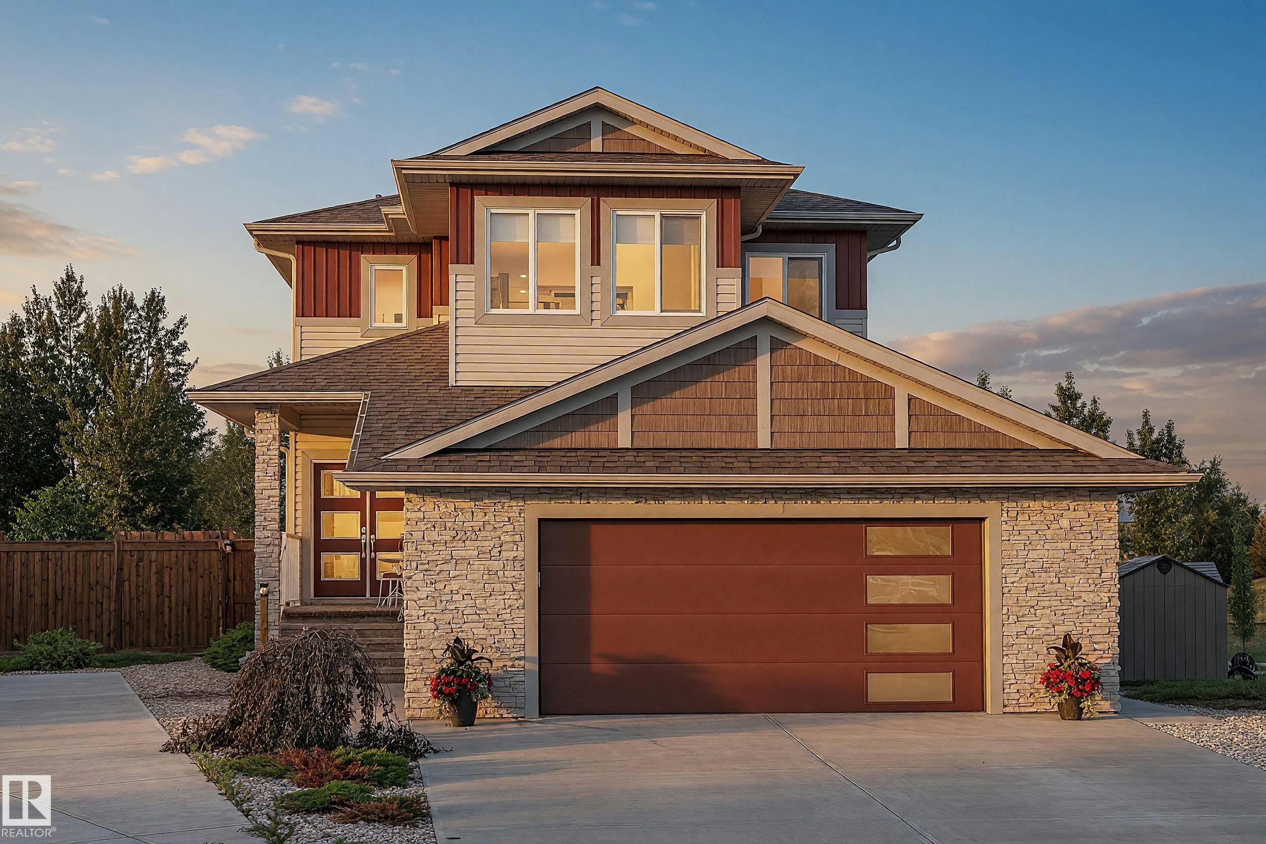 283 Silverstone Crescent, Stony Plain, AB, T7Z 0E8