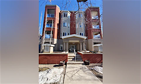 204-10235 116 Street NW, Edmonton, AB, T5K 1W3