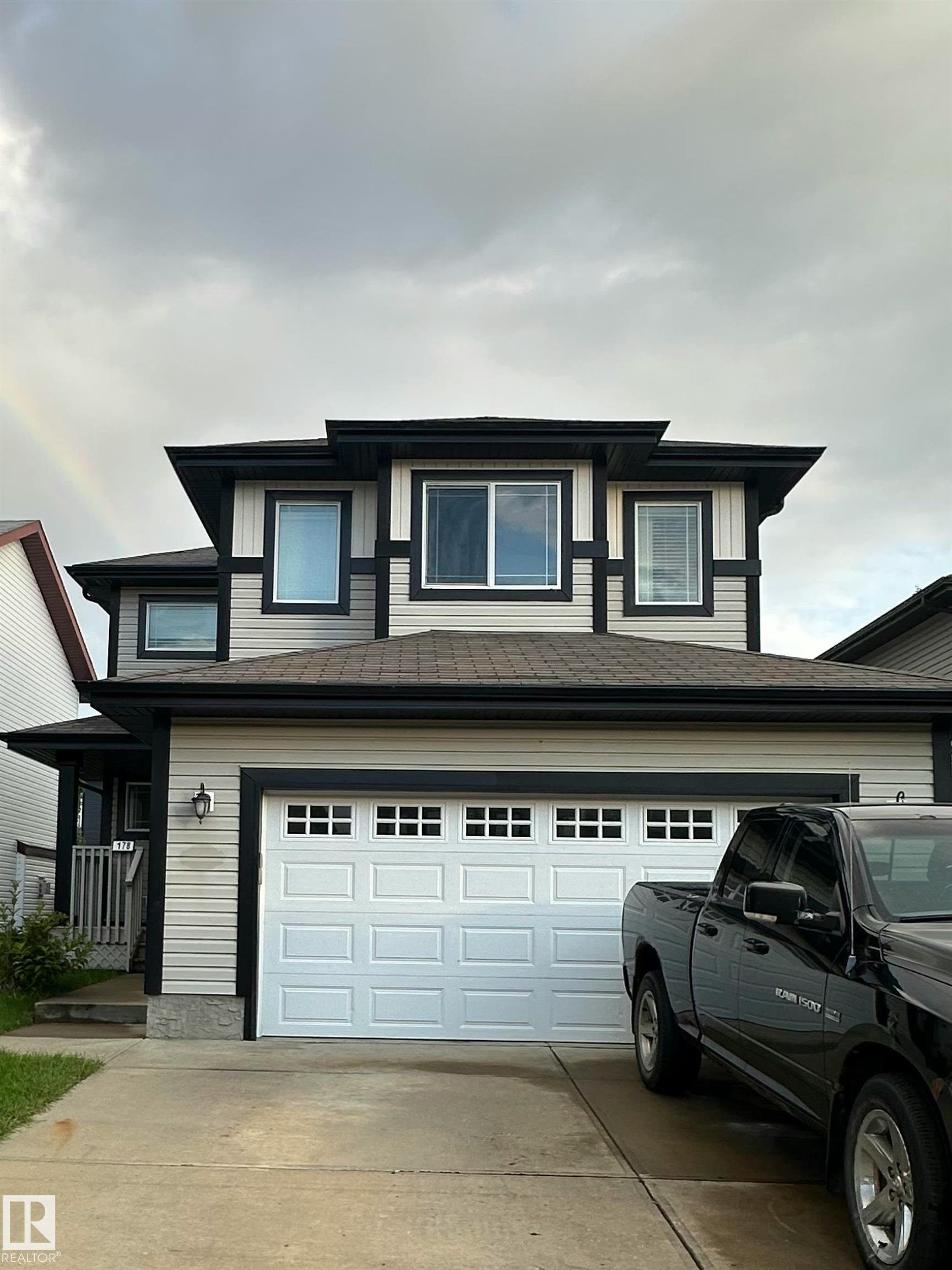 178 Woodbend Way, Fort Saskatchewan, AB, T8L 4S4
