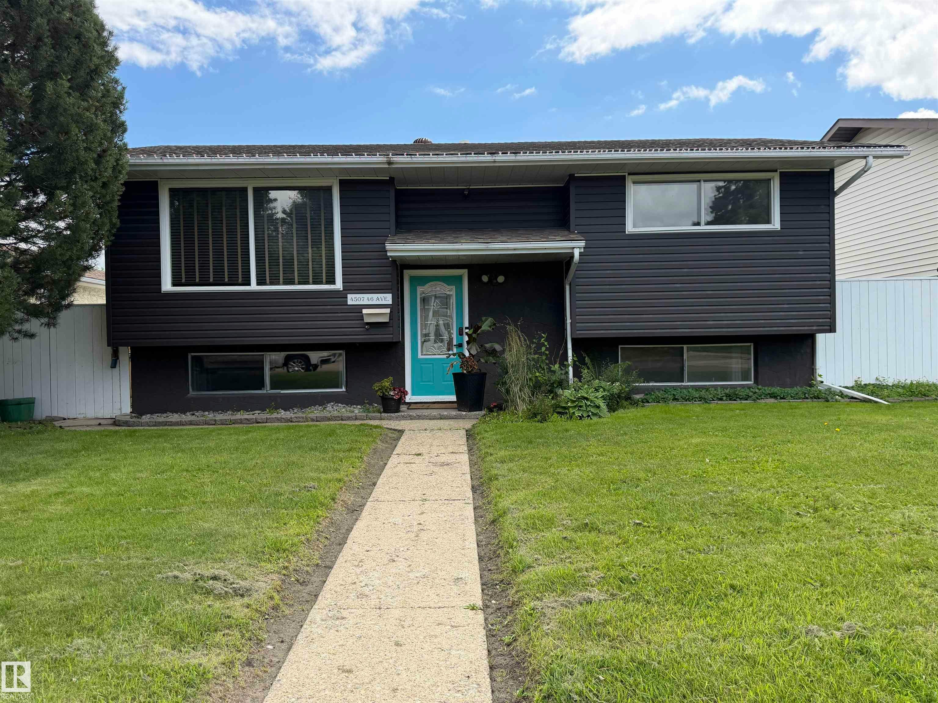 4507 46 Avenue, Wetaskiwin, AB, T9A 1X1