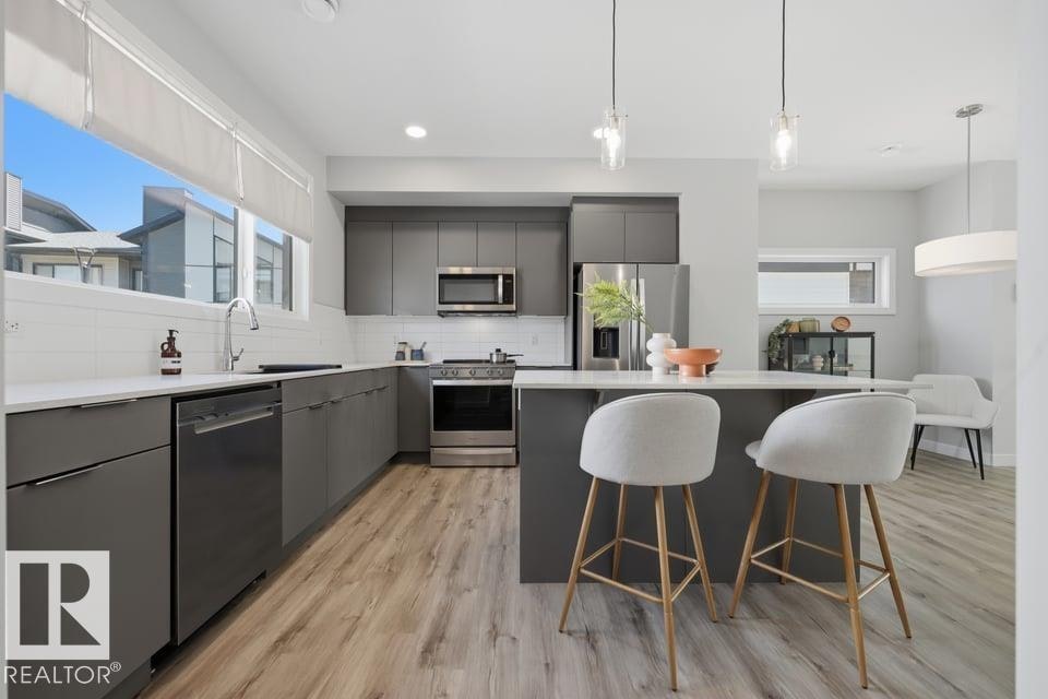 64-50 Ebony Boulevard, Rural Strathcona County, AB, T8H 2X4