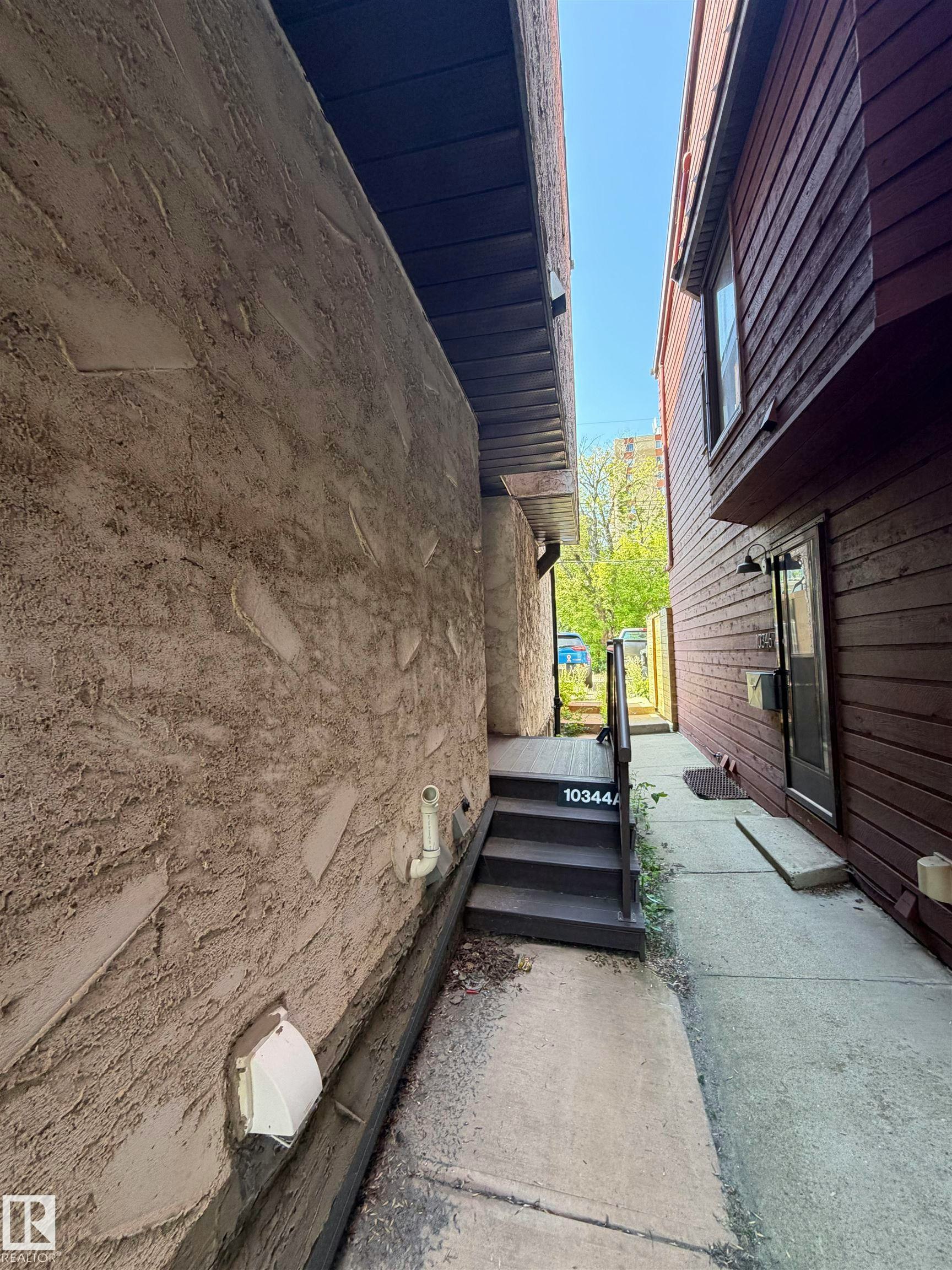 10344A 121 Street, Edmonton, AB, T5N 1K8 - 23