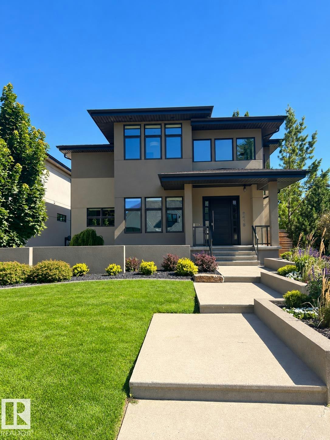 9415 144 Street, Edmonton, AB, T5R 0R8