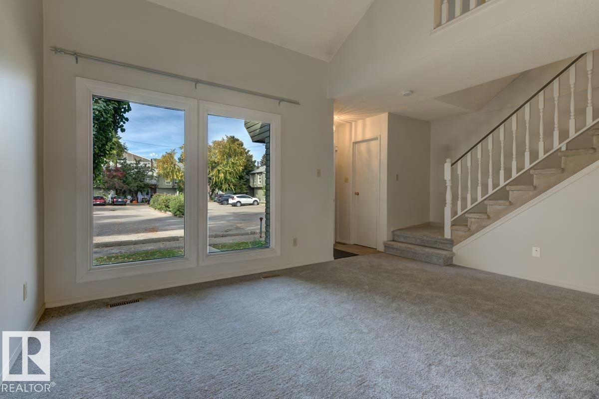 5441 Hill View Crescent, Edmonton, AB, T6L 1V9 - 3