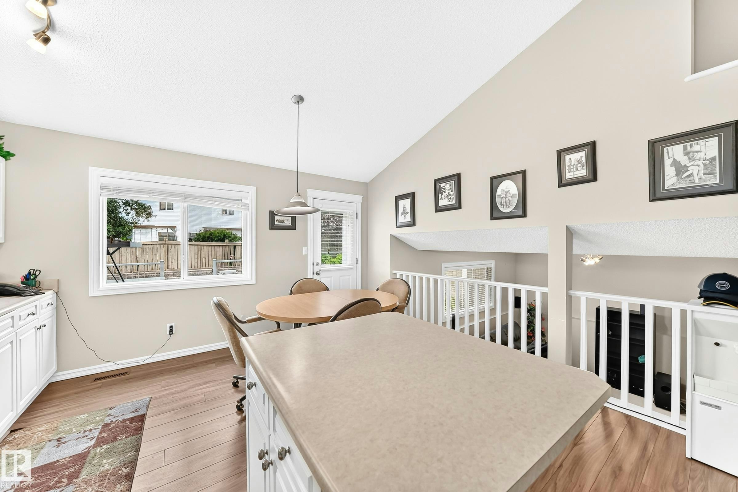 3226 30 Avenue, Edmonton, AB, T6T 1T4 - 14
