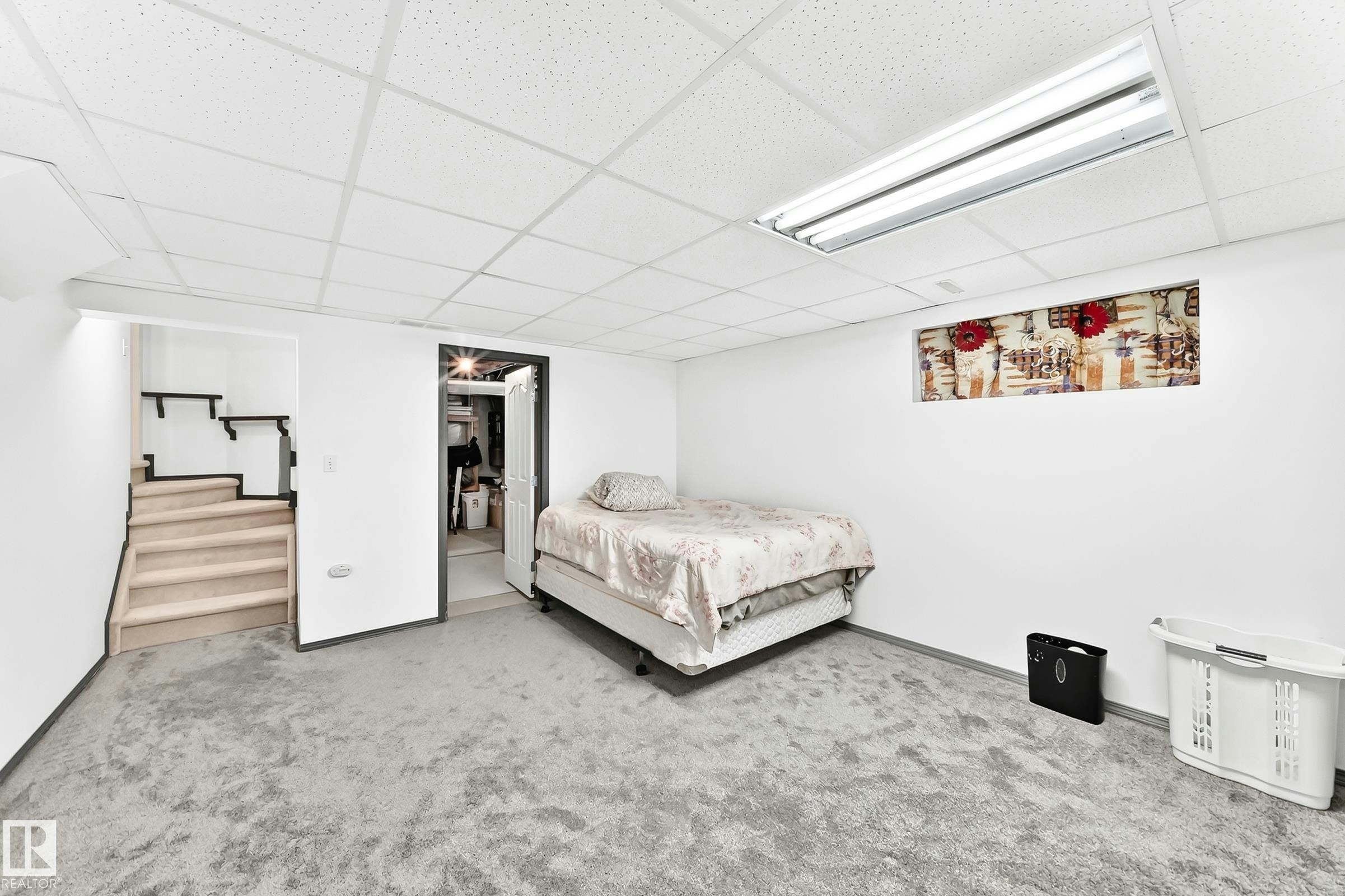 3226 30 Avenue, Edmonton, AB, T6T 1T4 - 45