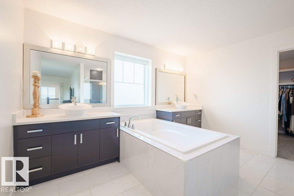 3386 Cutler Crescent, Edmonton, AB, T6W 2N4 - 44