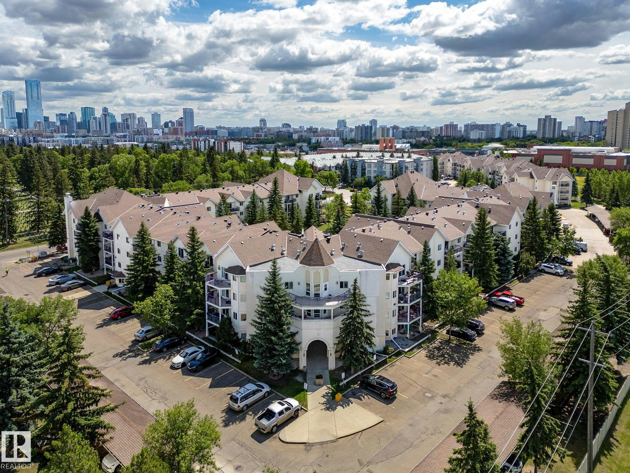 414-10636 120 Street, Edmonton, AB, T5H 4L5 - 37