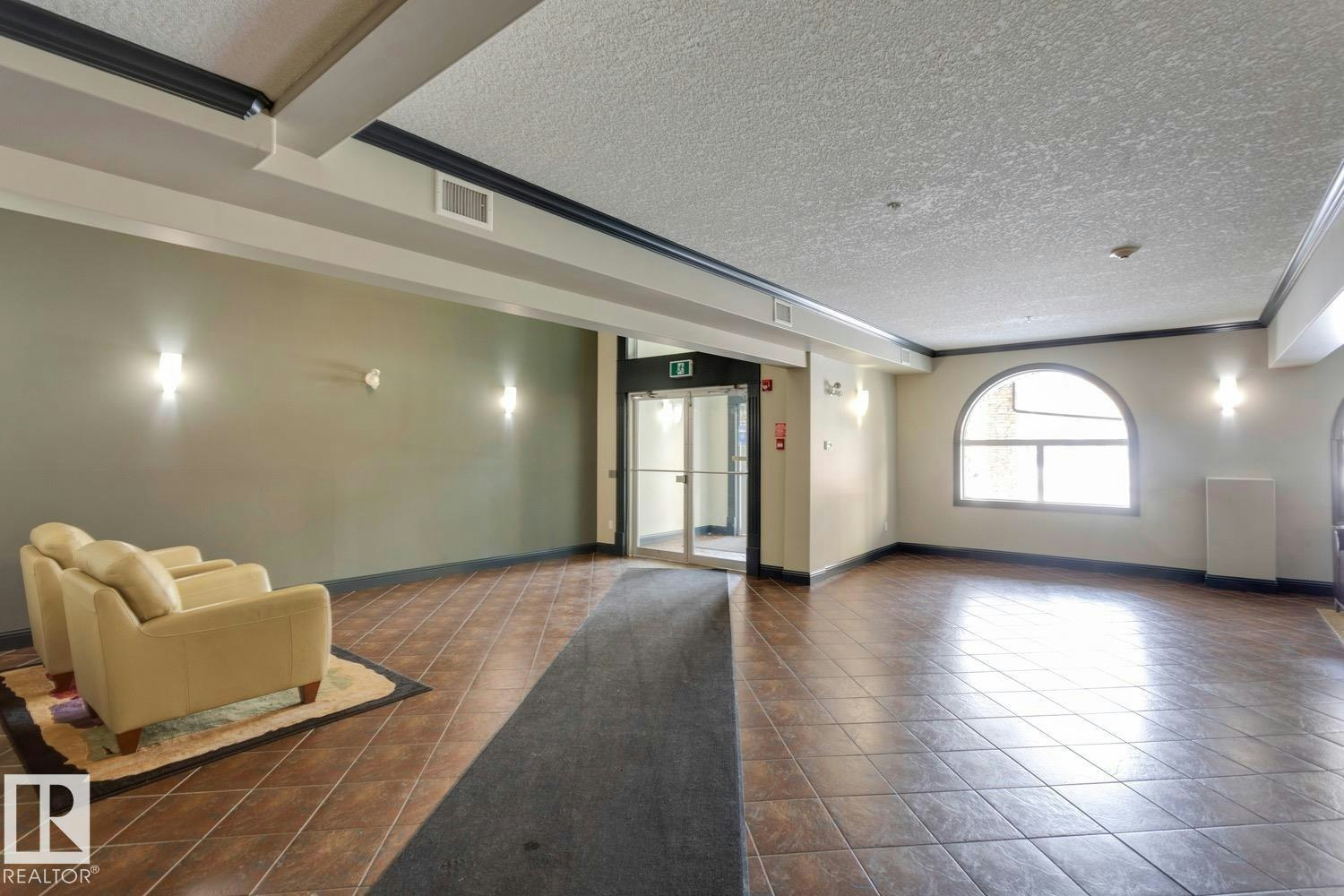 207-14612 125 Street, Edmonton, AB, T5X 0B6 - 23
