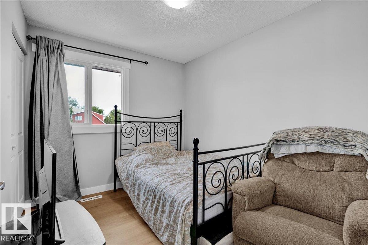 13225 47 Street, Edmonton, AB, T5A 3L5 - 18