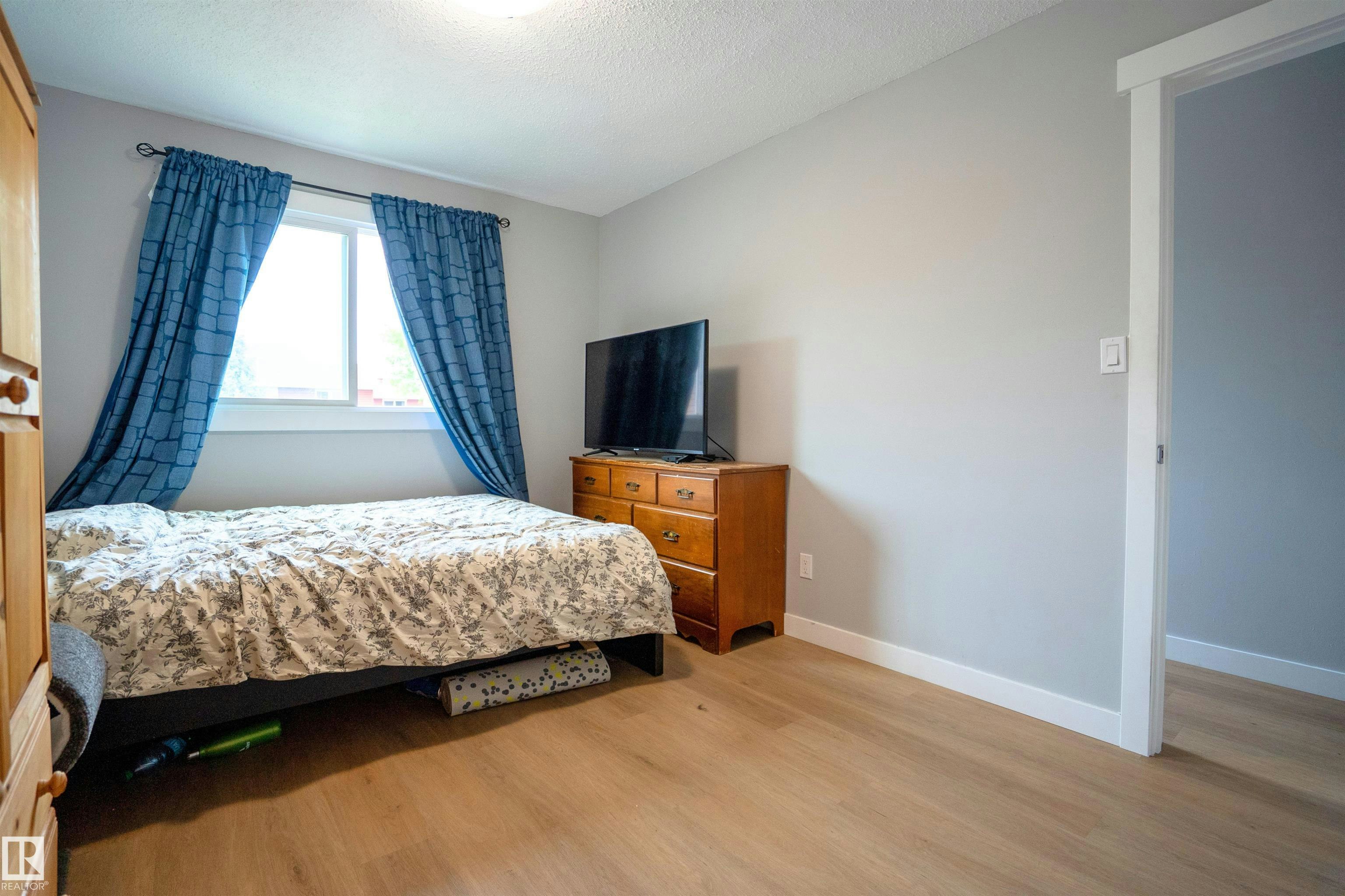 13225 47 Street, Edmonton, AB, T5A 3L5 - 22