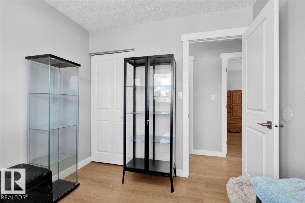 13225 47 Street, Edmonton, AB, T5A 3L5 - 26