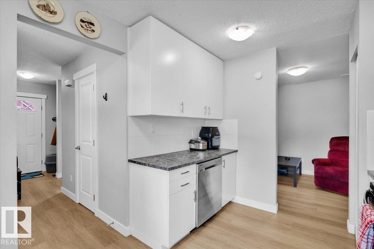 13225 47 Street, Edmonton, AB, T5A 3L5 - 8