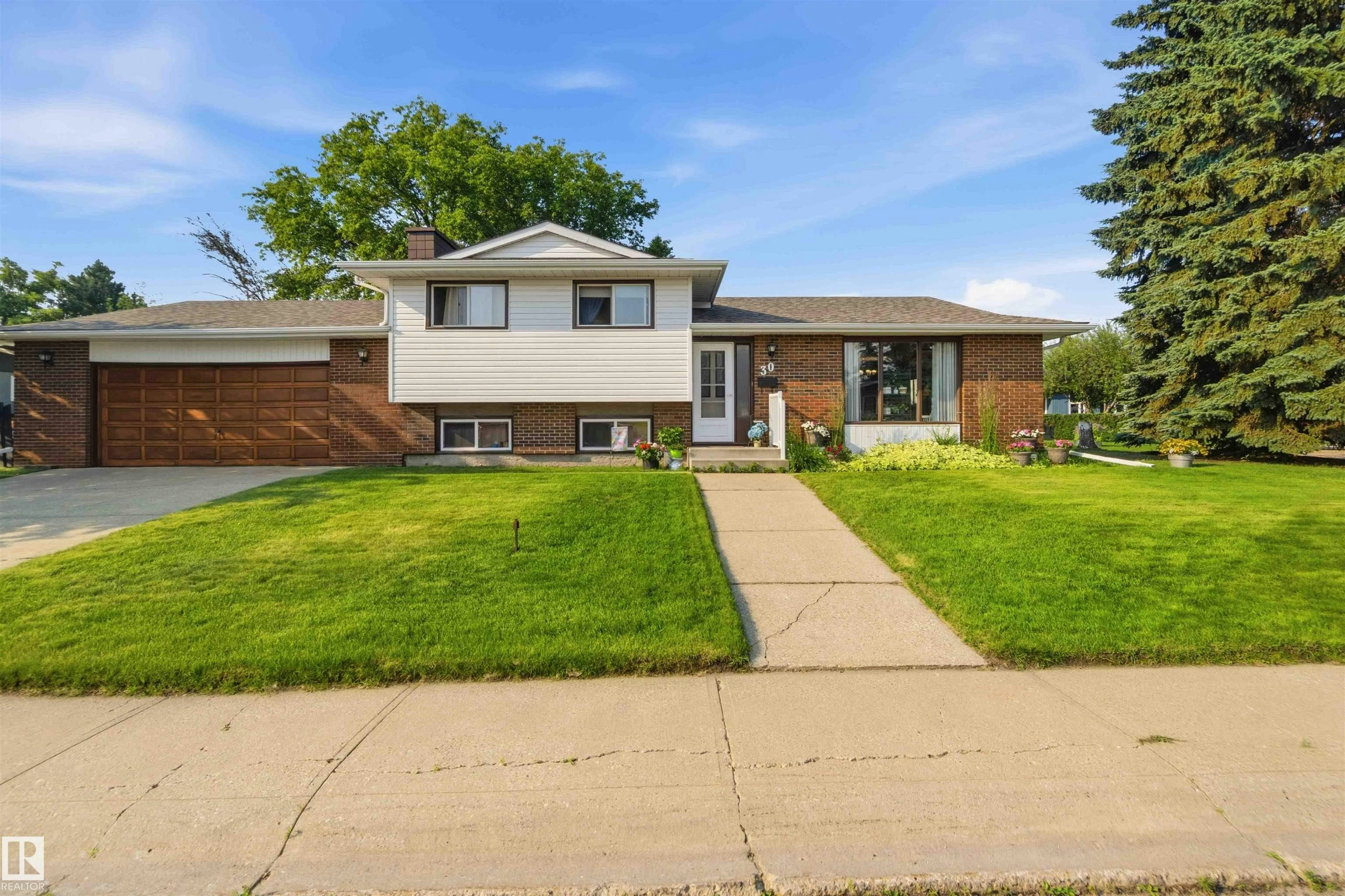 30 Cavanagh Crescent, Stony Plain, AB, T7Z 1G3