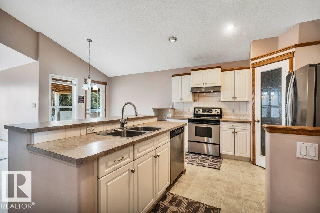 4051 33 Street, Edmonton, AB, T6T 1P2 - 7