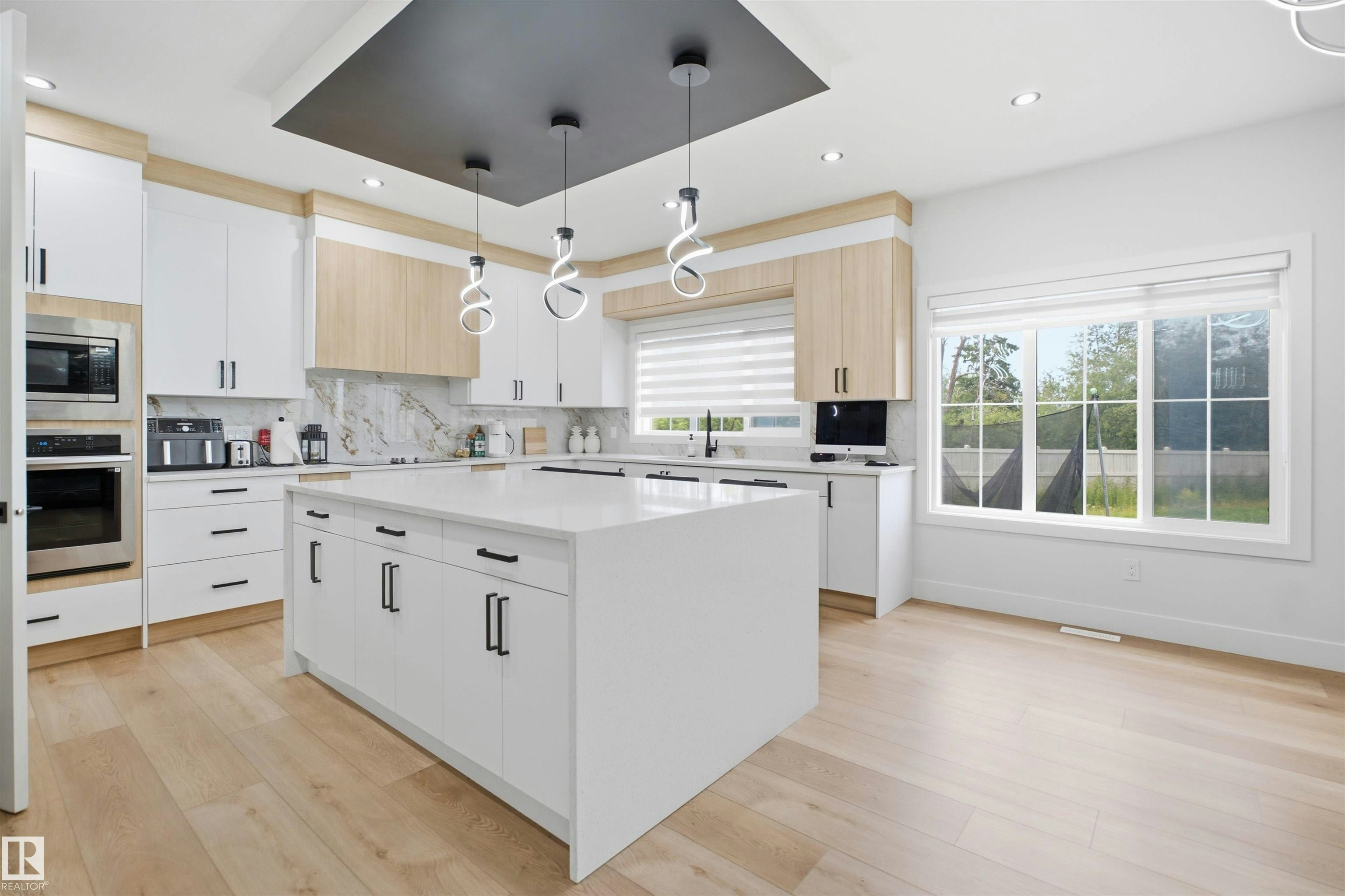 304 33 Avenue, Edmonton, AB, T6T 2V8 - 16