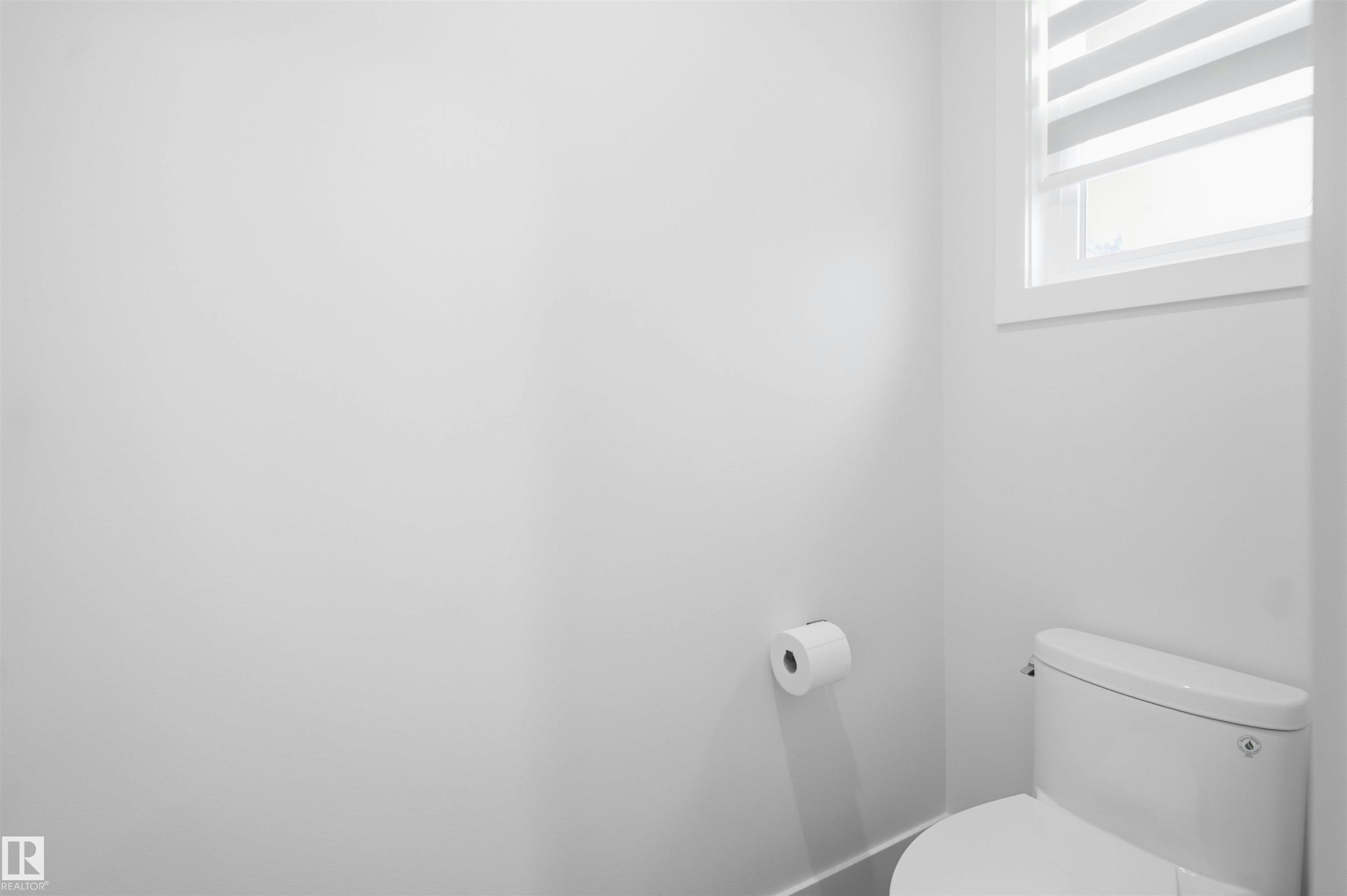 304 33 Avenue, Edmonton, AB, T6T 2V8 - 27