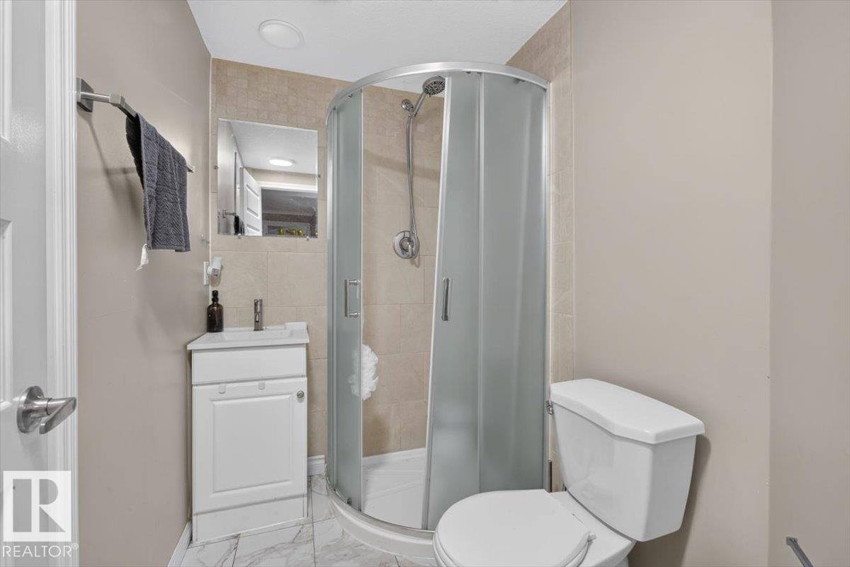 2005 15 Avenue, Edmonton, AB, T6T 2B6 - 39