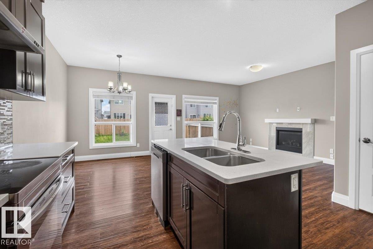 2005 15 Avenue, Edmonton, AB, T6T 2B6 - 12