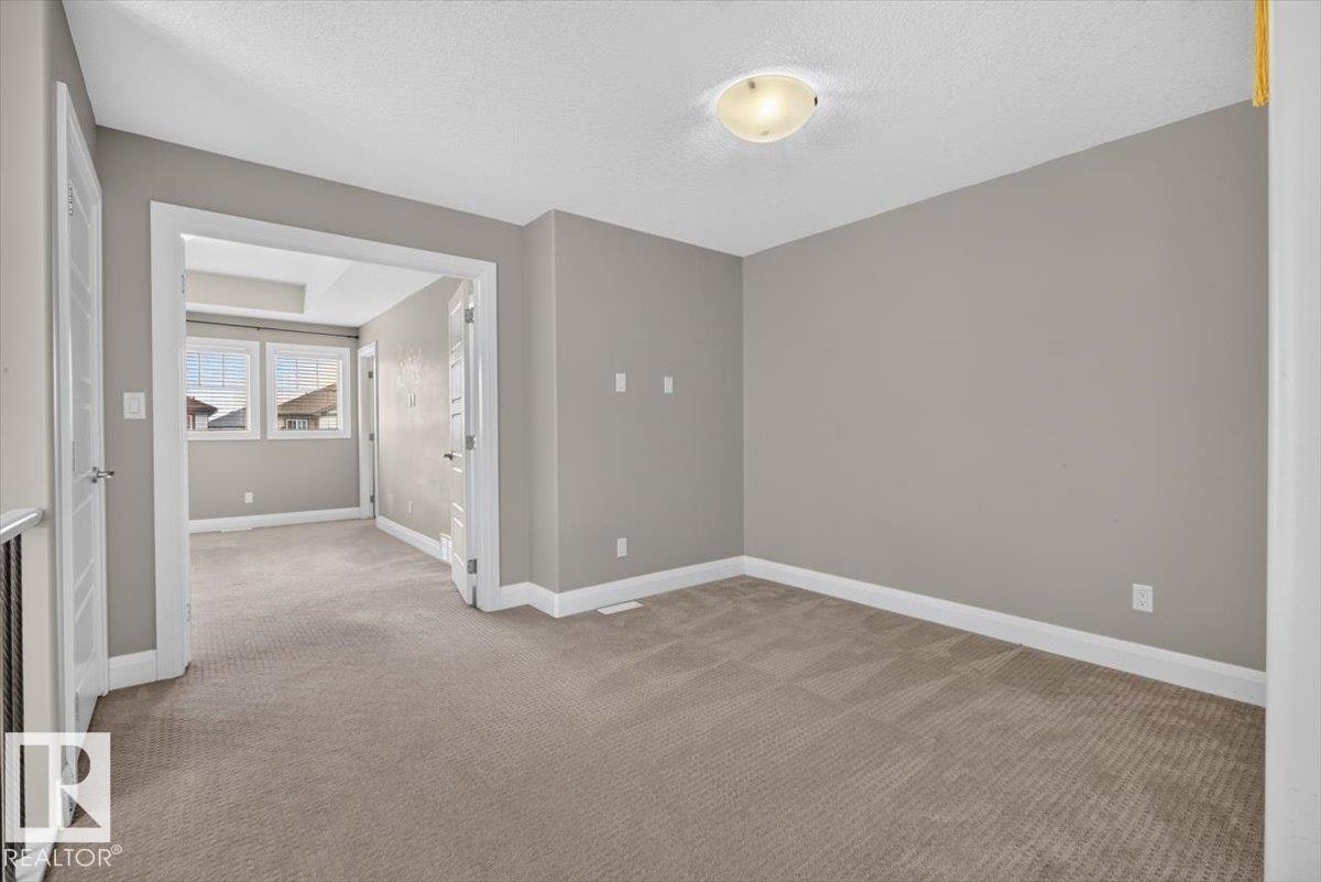 2005 15 Avenue, Edmonton, AB, T6T 2B6 - 21