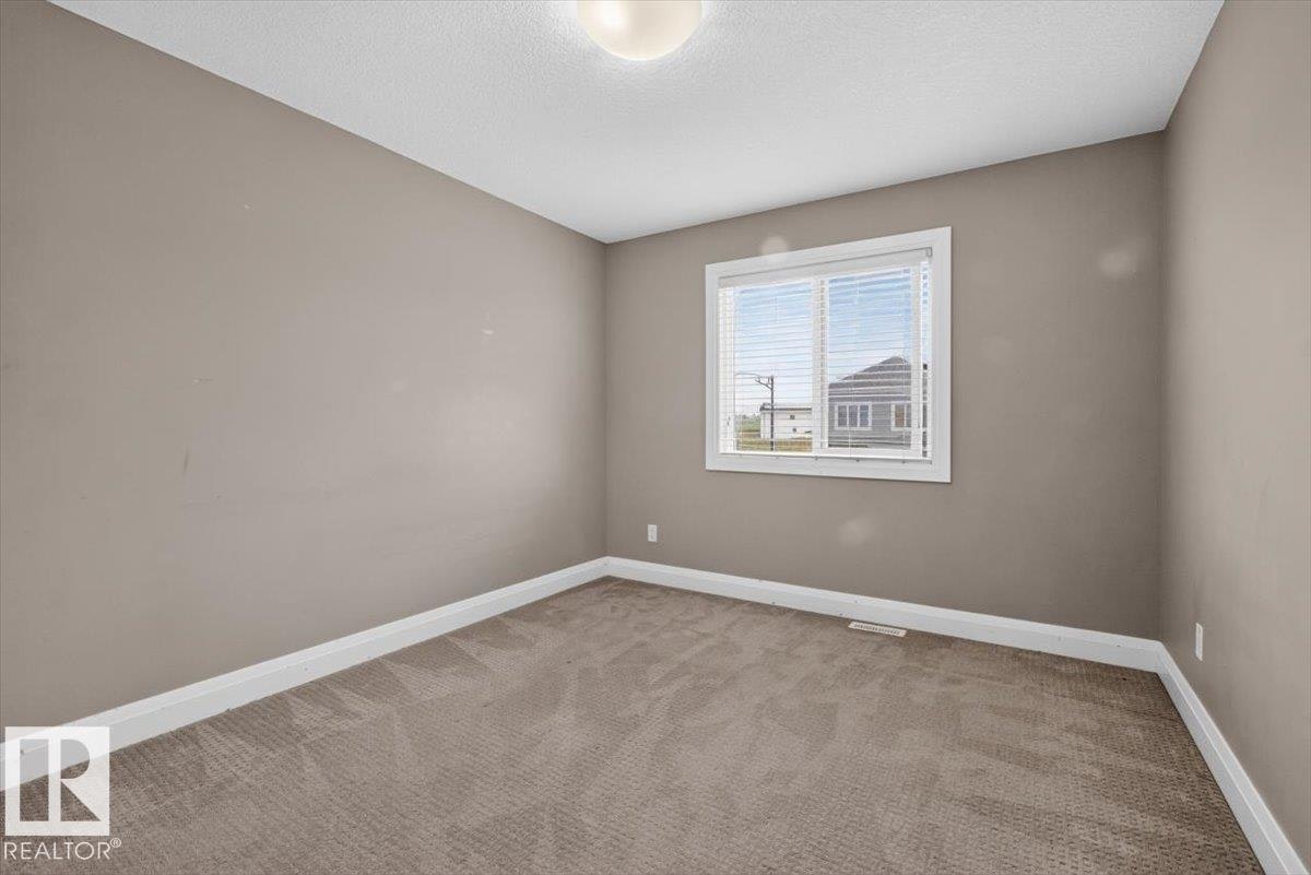 2005 15 Avenue, Edmonton, AB, T6T 2B6 - 23