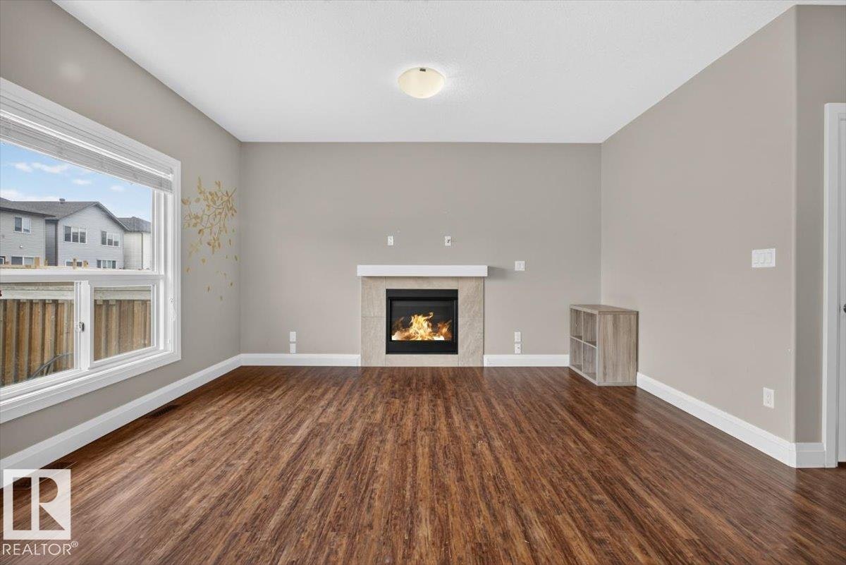 2005 15 Avenue, Edmonton, AB, T6T 2B6 - 15