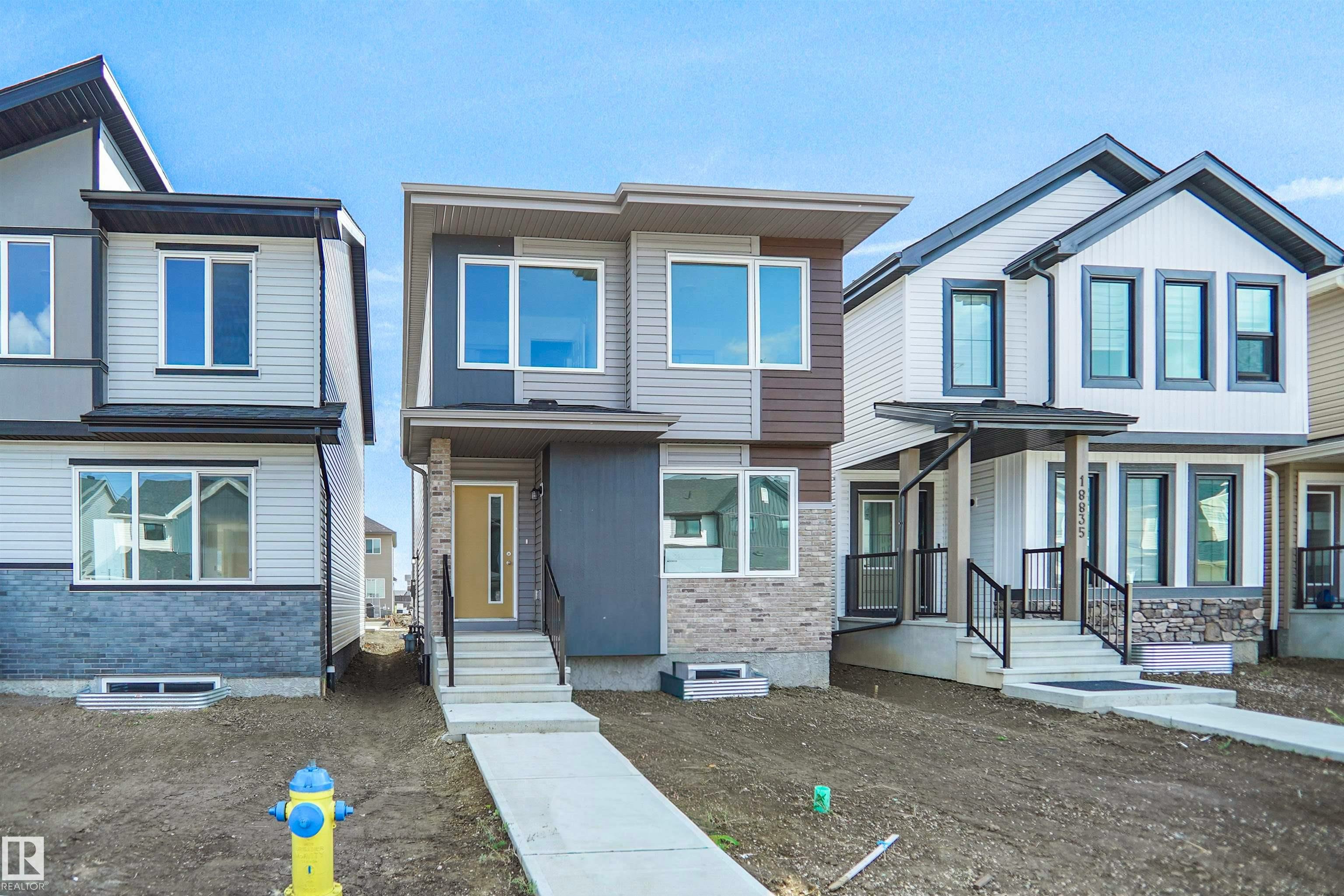 18831 29 Avenue, Edmonton, AB, T5Y 4G2