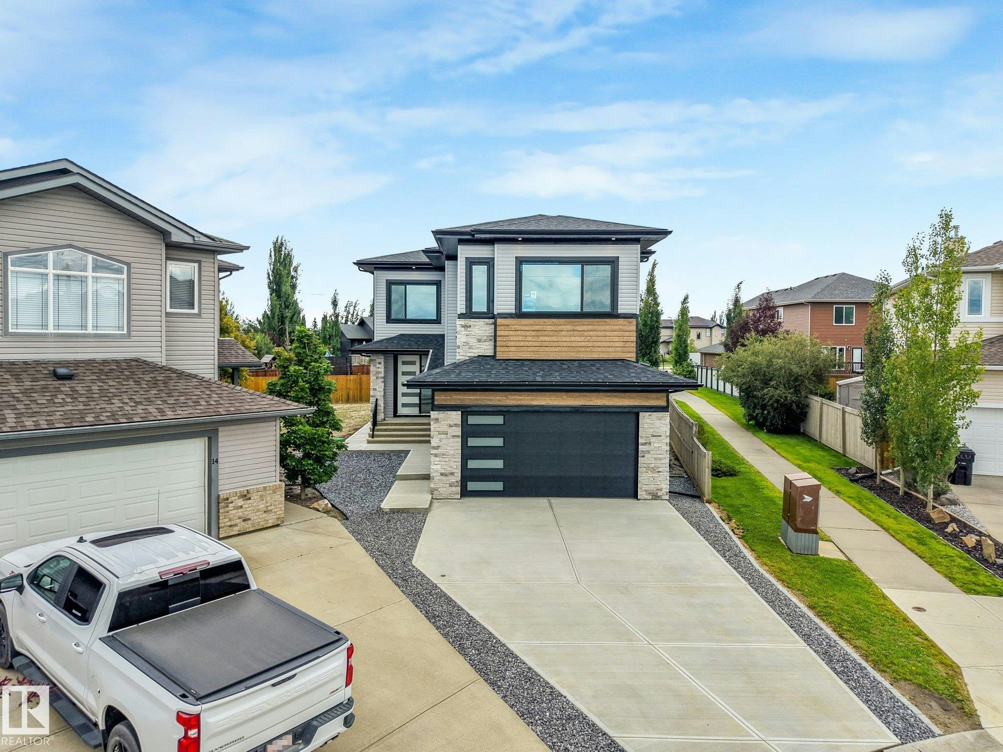 16 Middleton Close, Leduc, AB, T9E 0E3