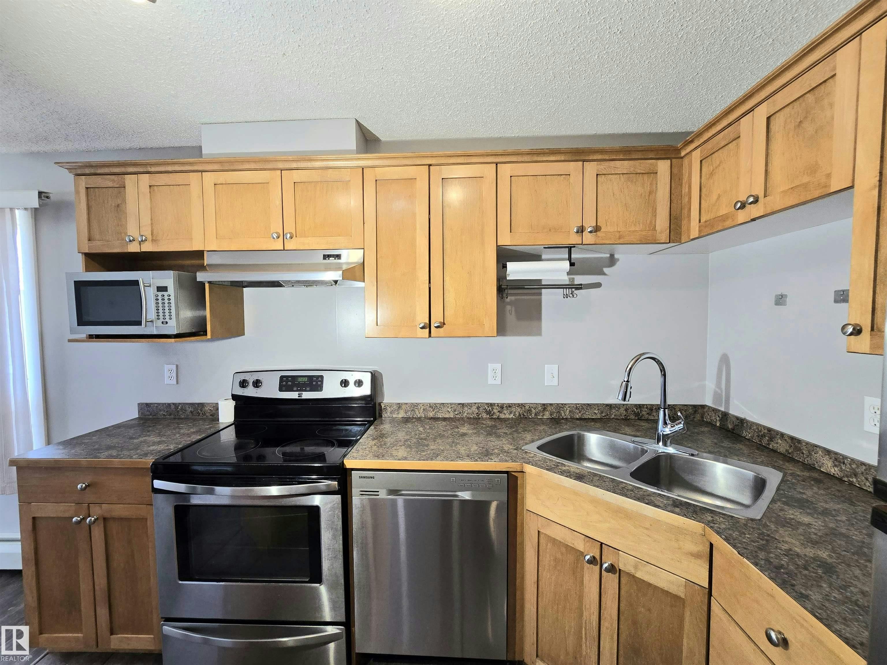 105-155 Edwards Drive, Edmonton, AB, T6X 1N6